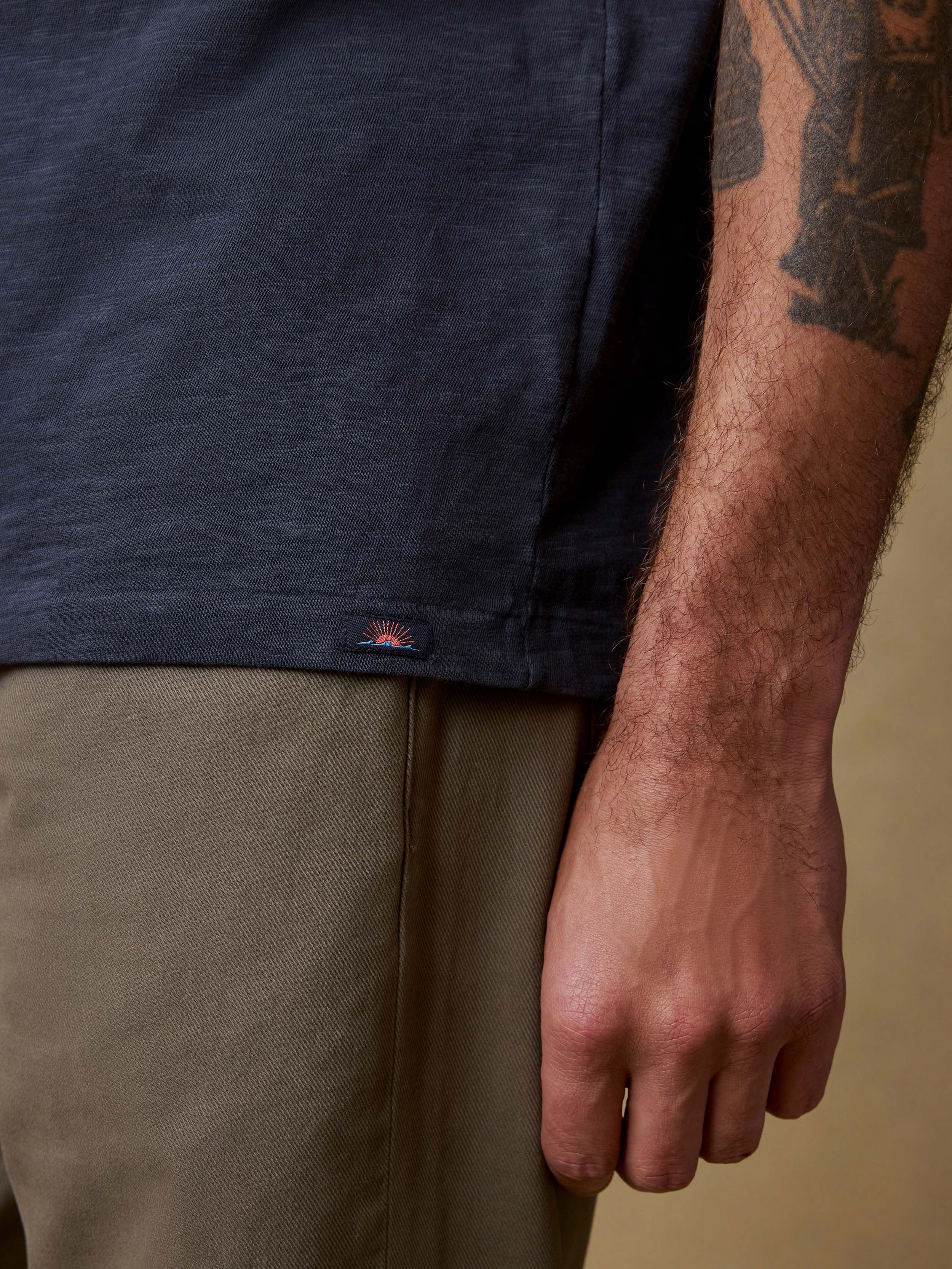 Sunwashed Regenerative Pocket Tee - Dune Navy | Faherty Brand
