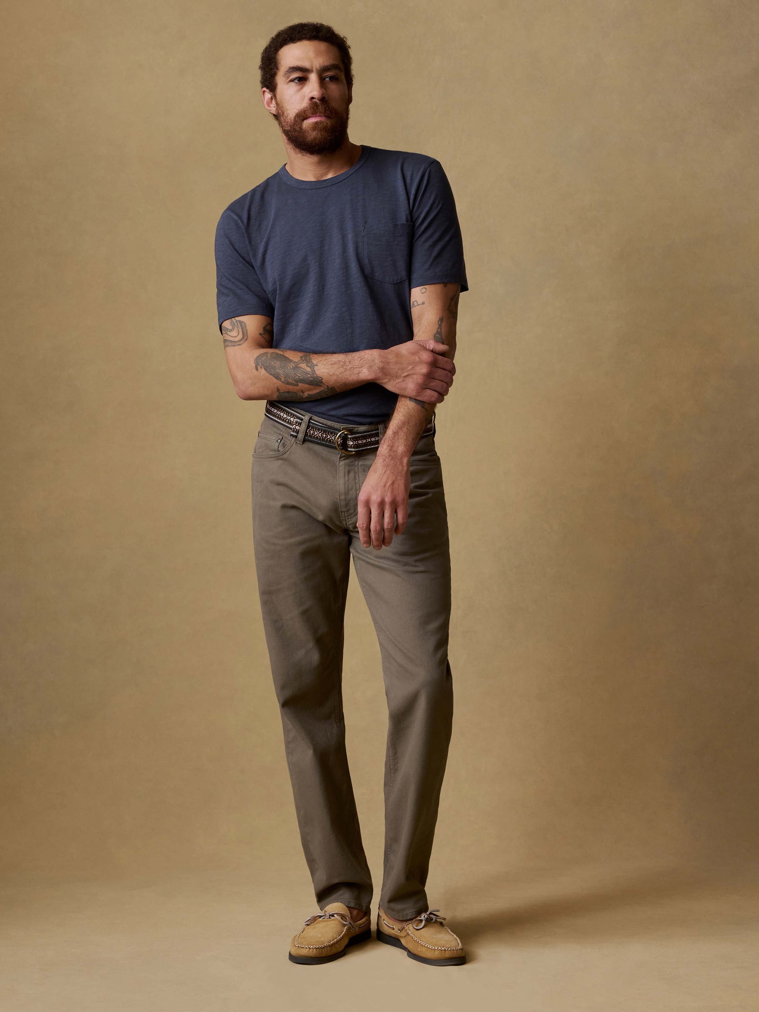 Sunwashed Regenerative Pocket Tee - Dune Navy | Faherty Brand