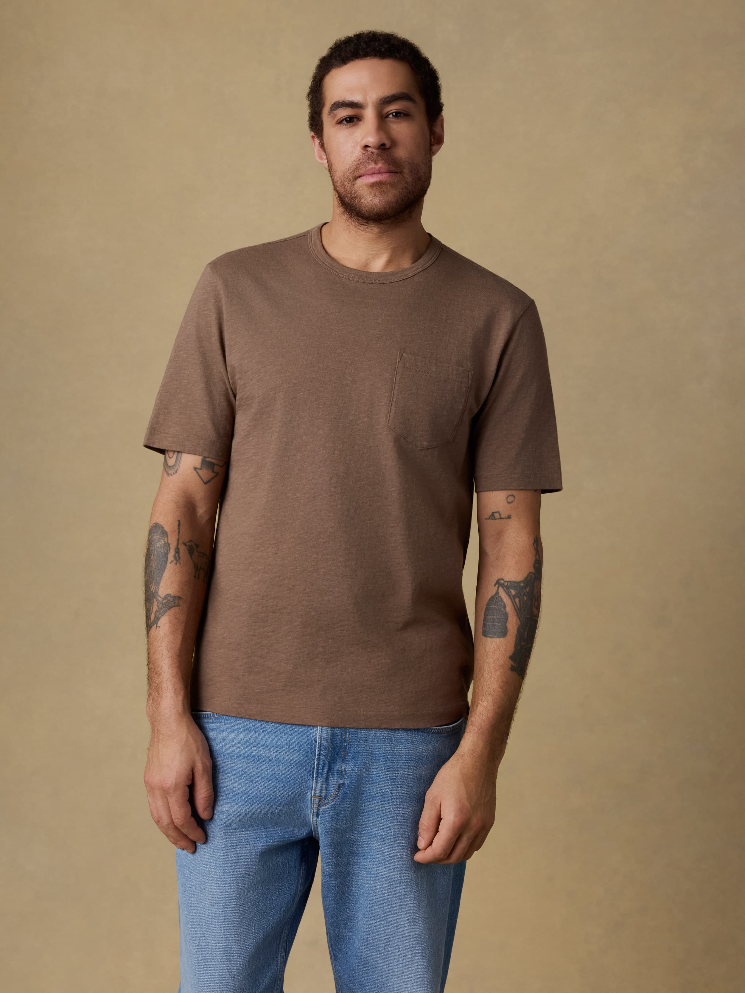 Sunwashed Regenerative Pocket Tee - Island Brown | Faherty Brand