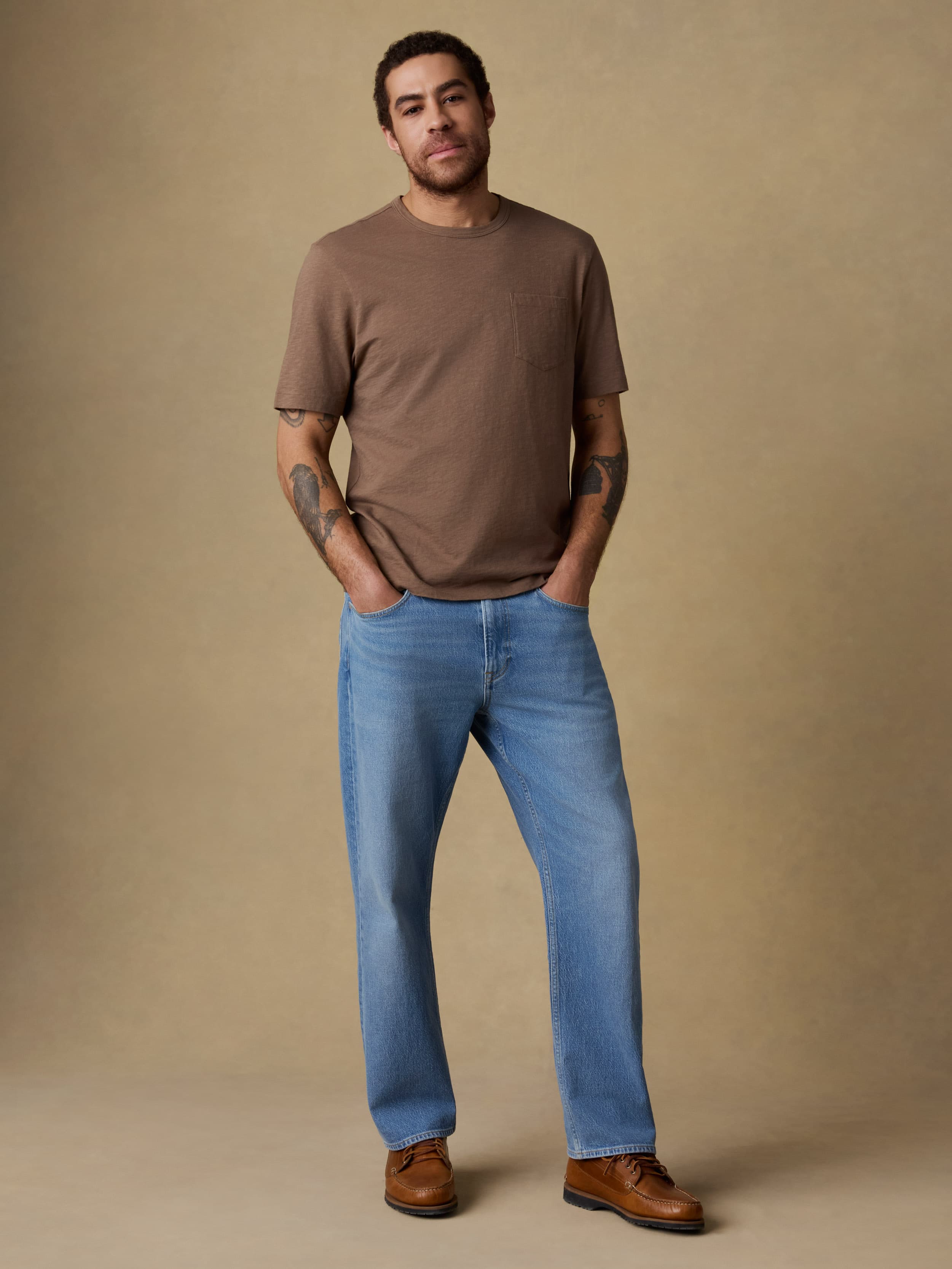 Sunwashed Regenerative Pocket Tee - Island Brown | Faherty Brand