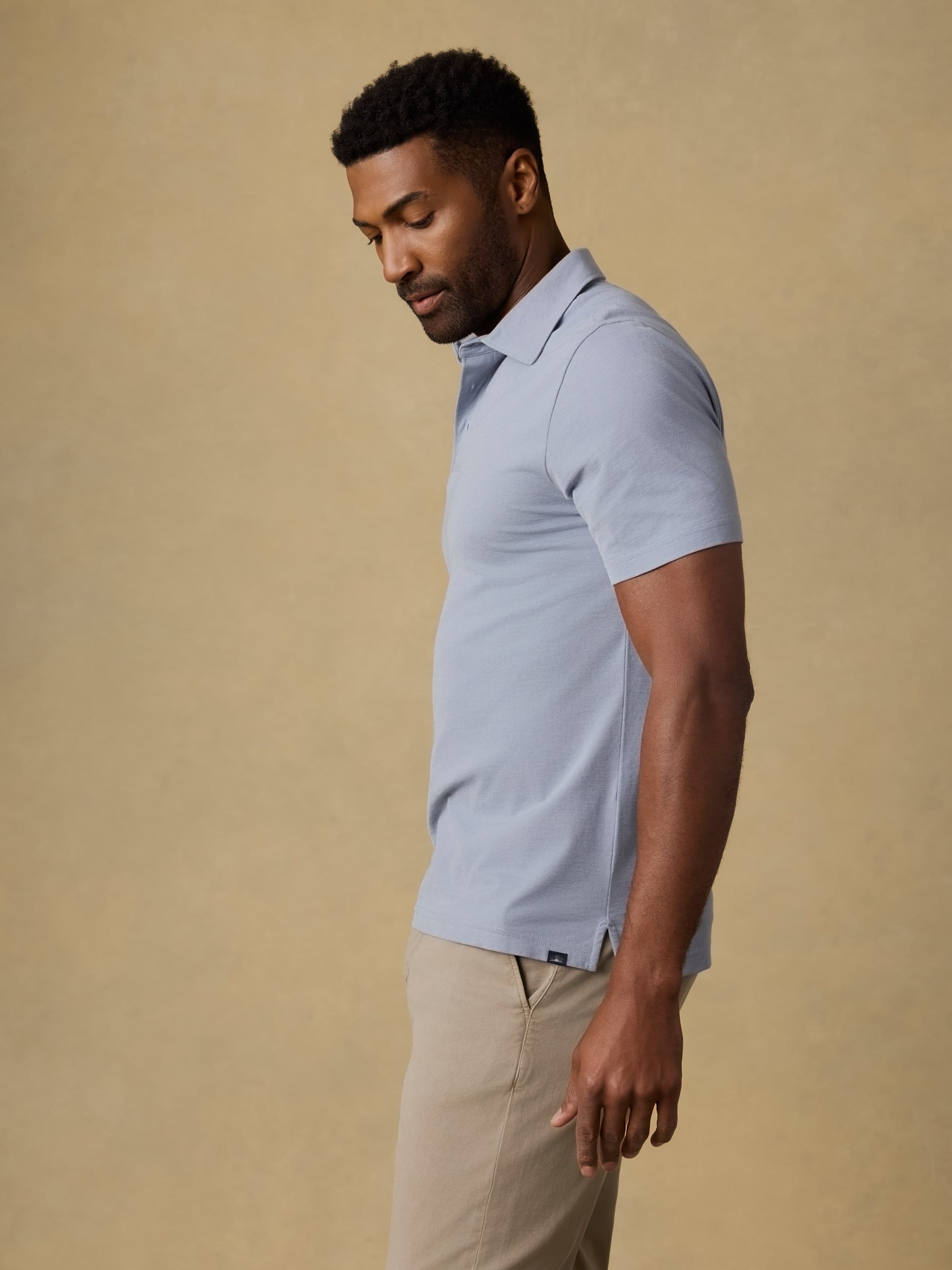 Short-Sleeve Movement™ Pique Polo - Flint White Melange | Faherty Brand