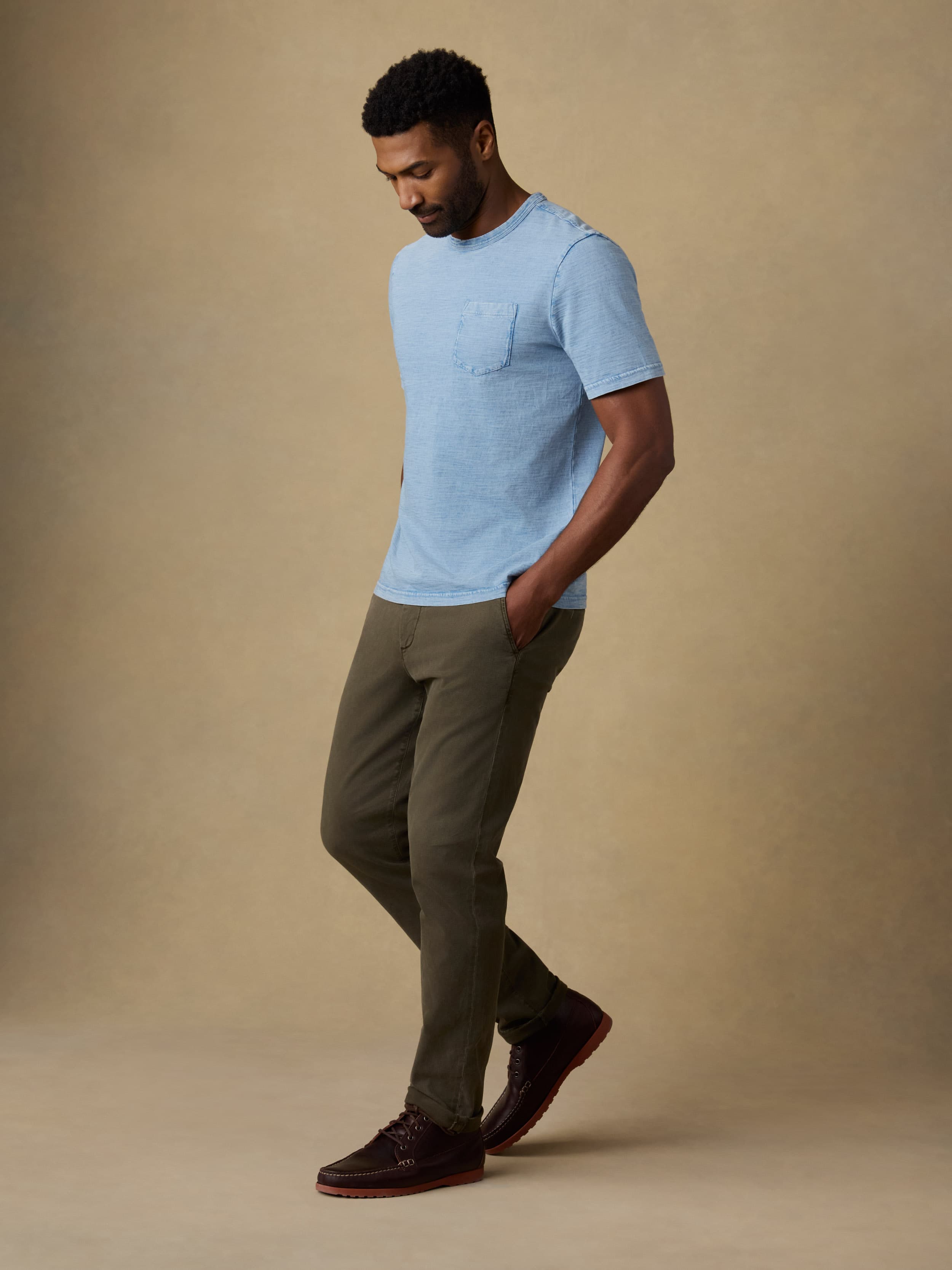 Short-Sleeve Indigo Pocket Tee - 10-year Wash | Faherty Brand