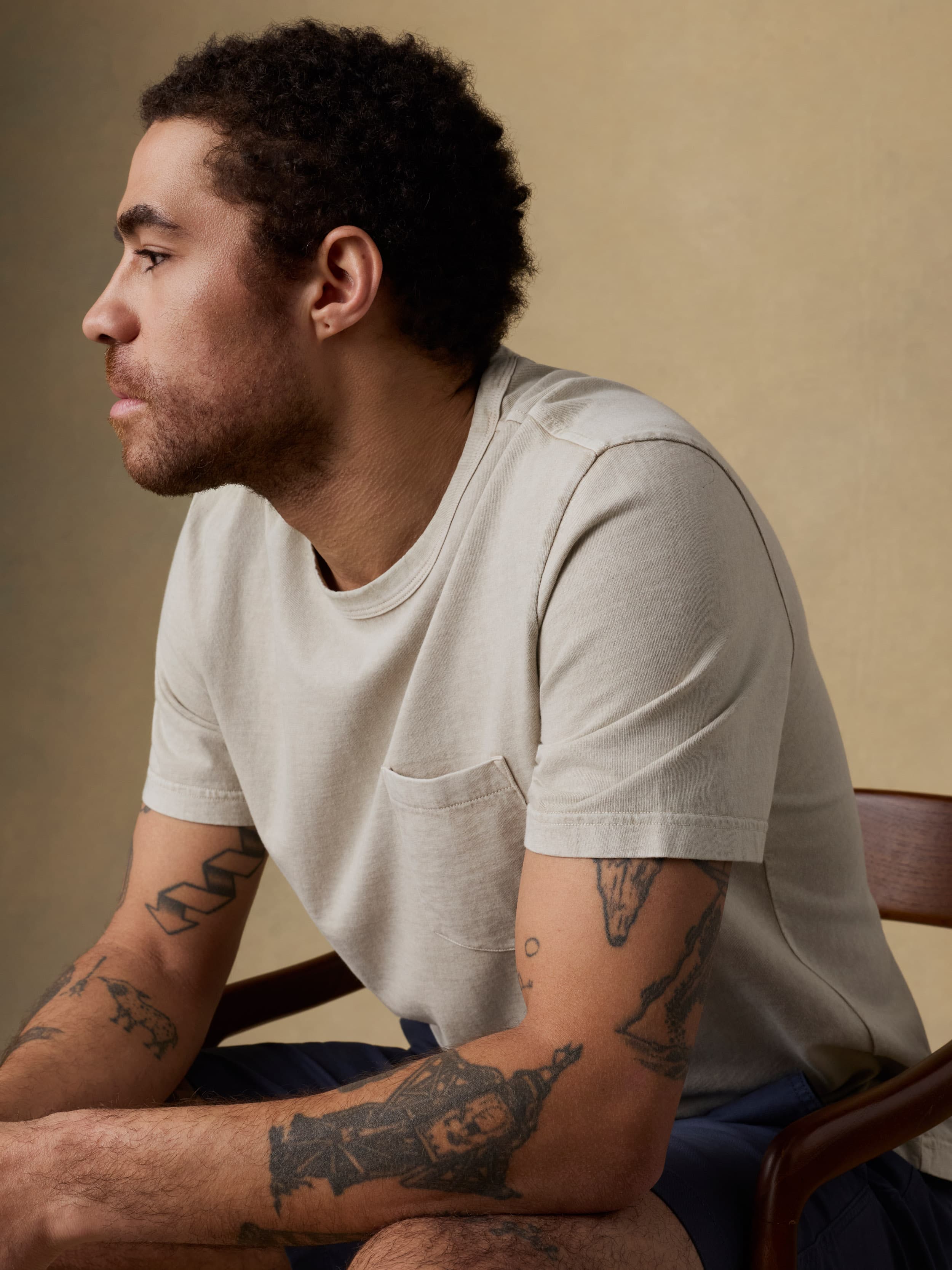 Short-Sleeve Recycled Cotton Tee - Sand Point | Faherty Brand