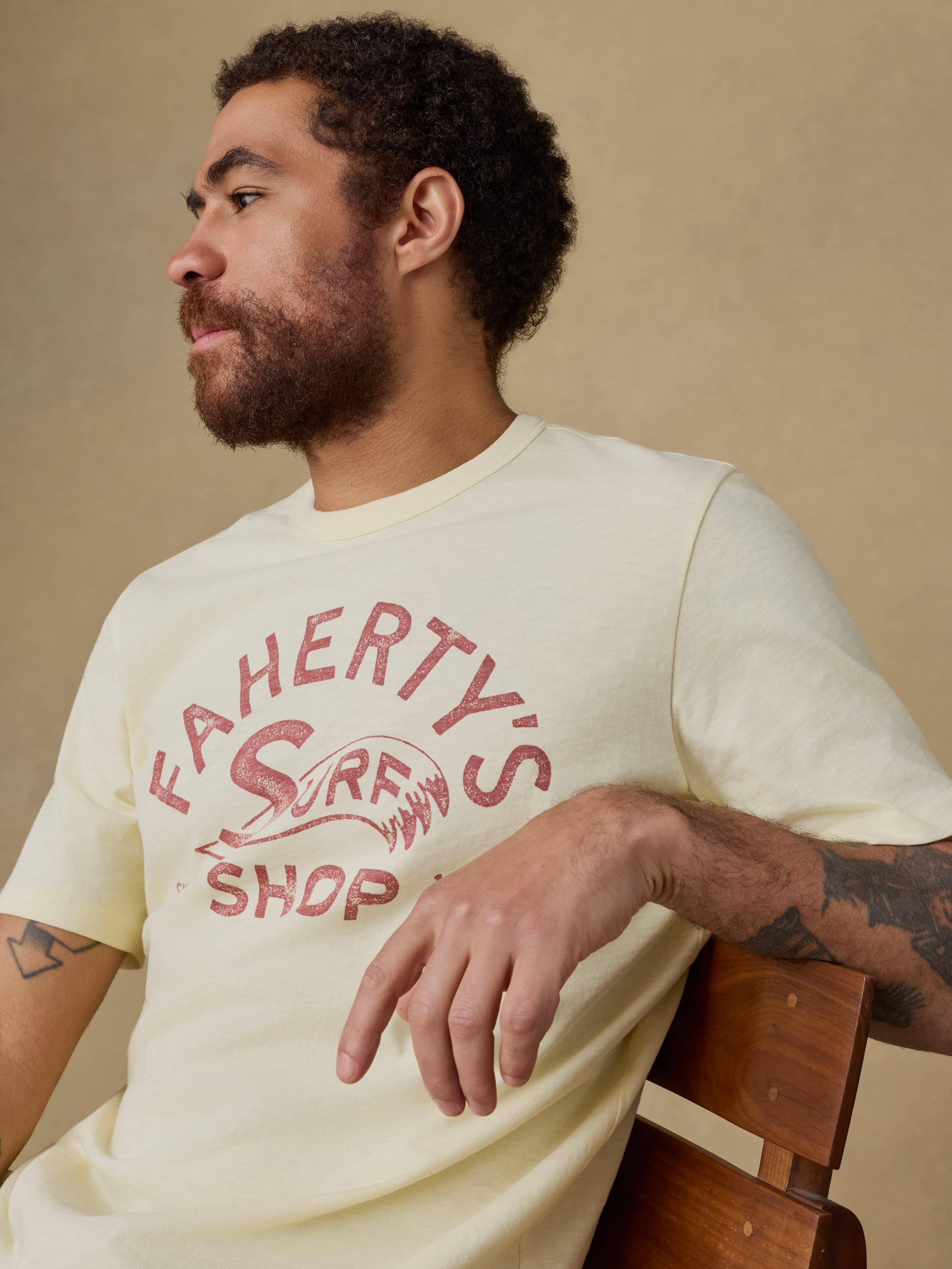 Surf Shop Sunwashed Regenerative Tee - Isle Sun | Faherty Brand
