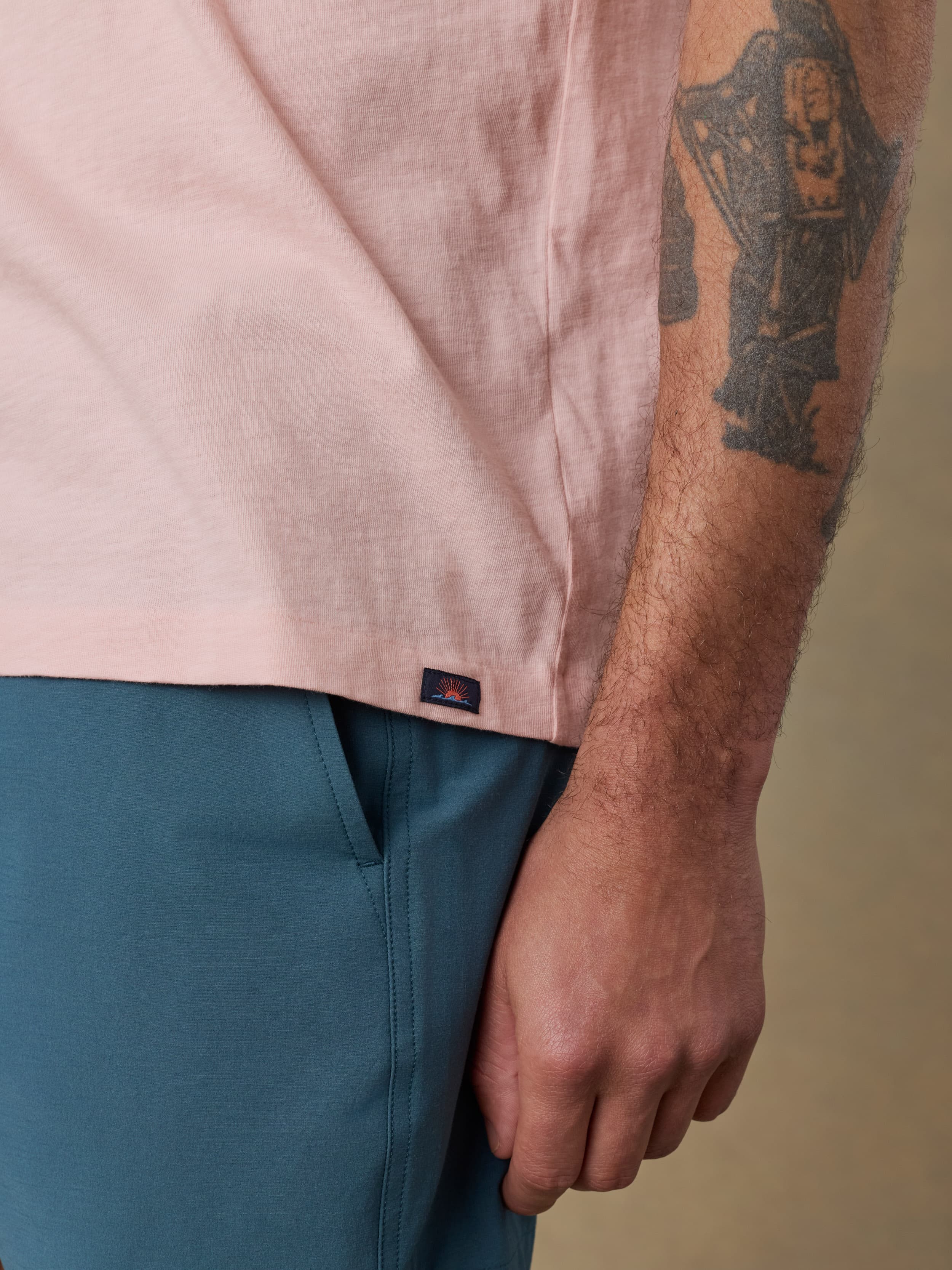 Surf Shop Sunwashed Regenerative Pocket Tee - Pink Sand | Faherty Brand