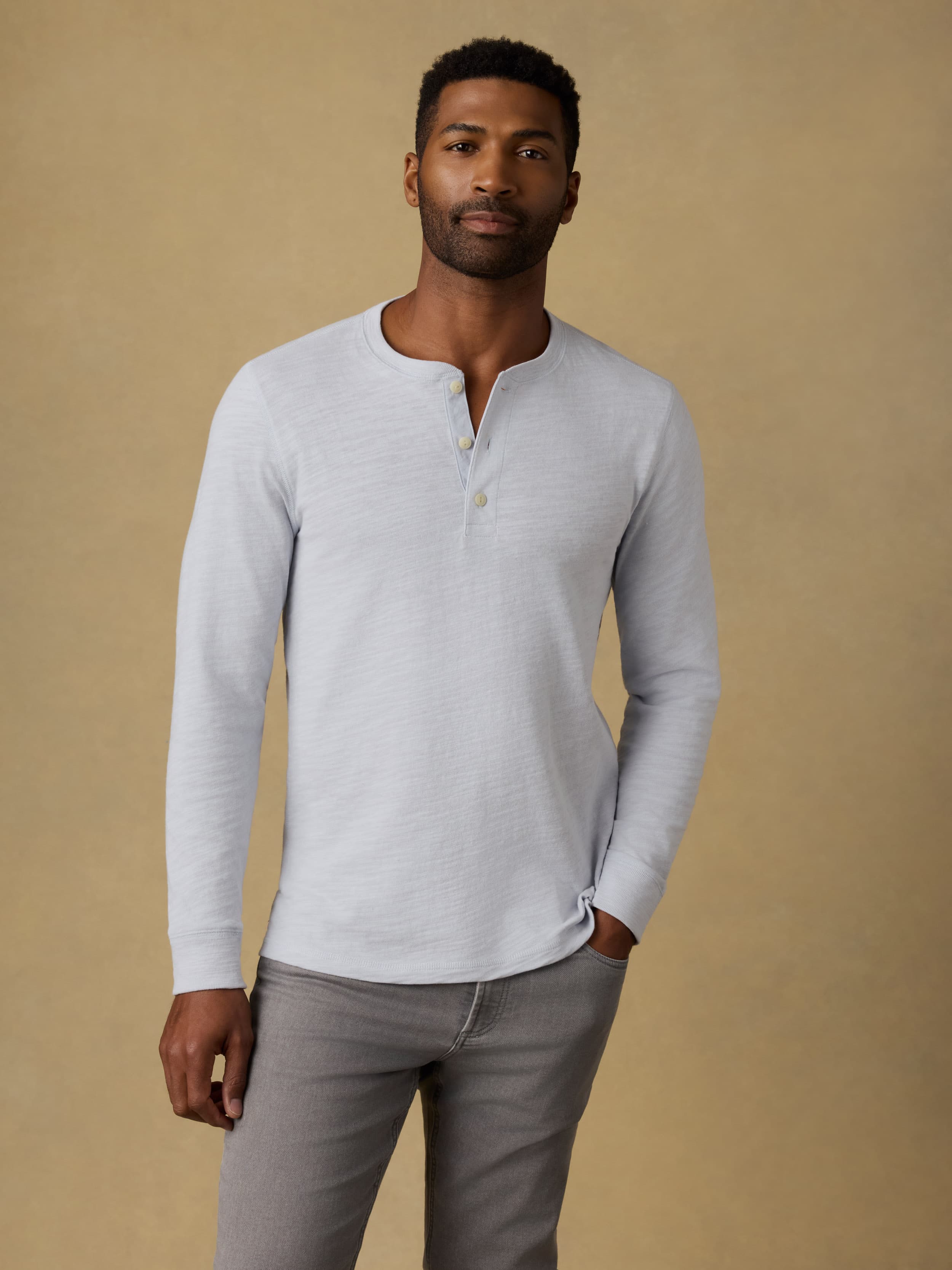 Sunwashed Organic Henley - Coastal Breeze | Faherty Brand