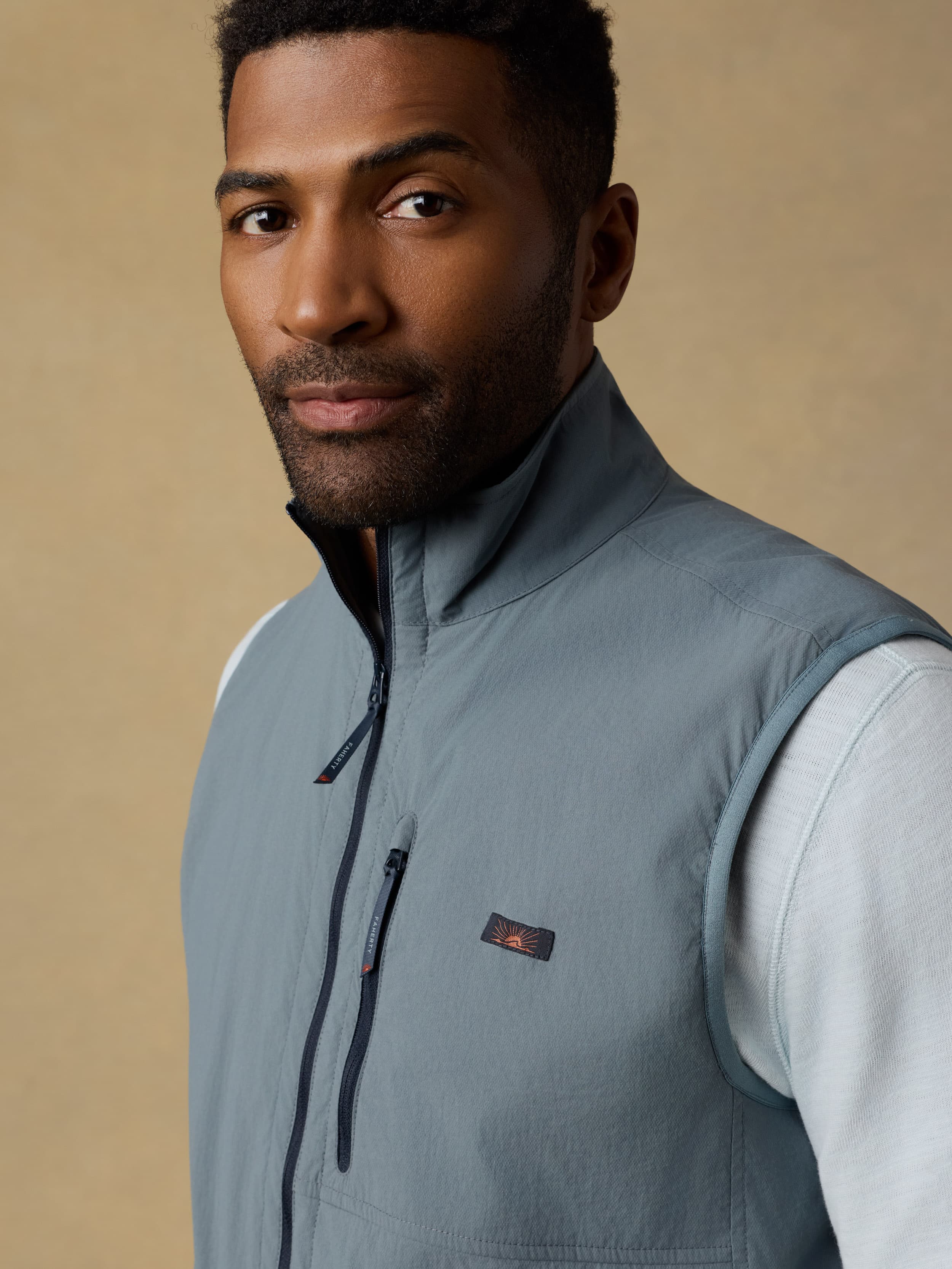 Shorelite Zephyr Vest - Seaglass Blue | Faherty Brand