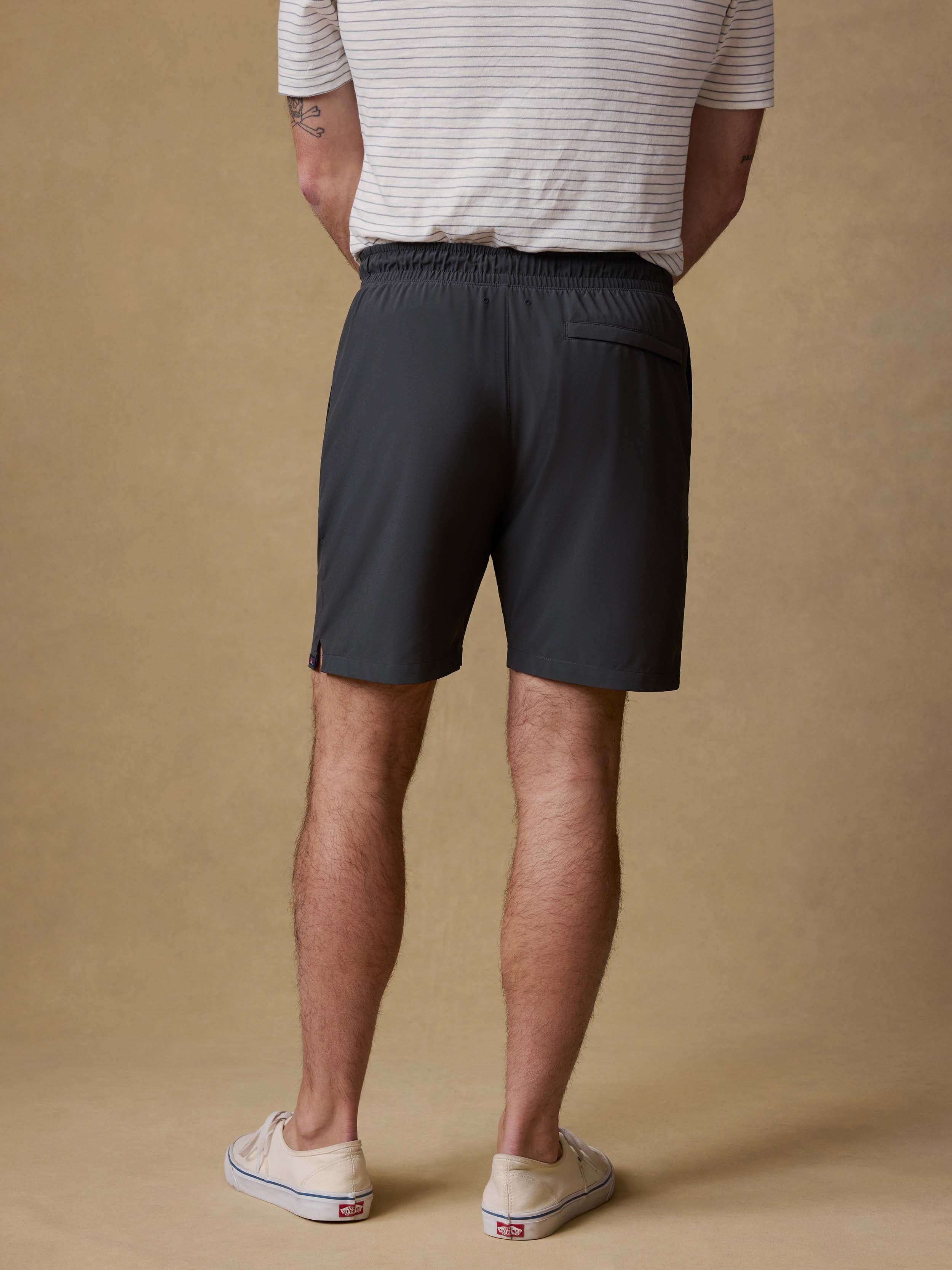 Shorelite Trunk (7") - Mountain Black | Faherty Brand