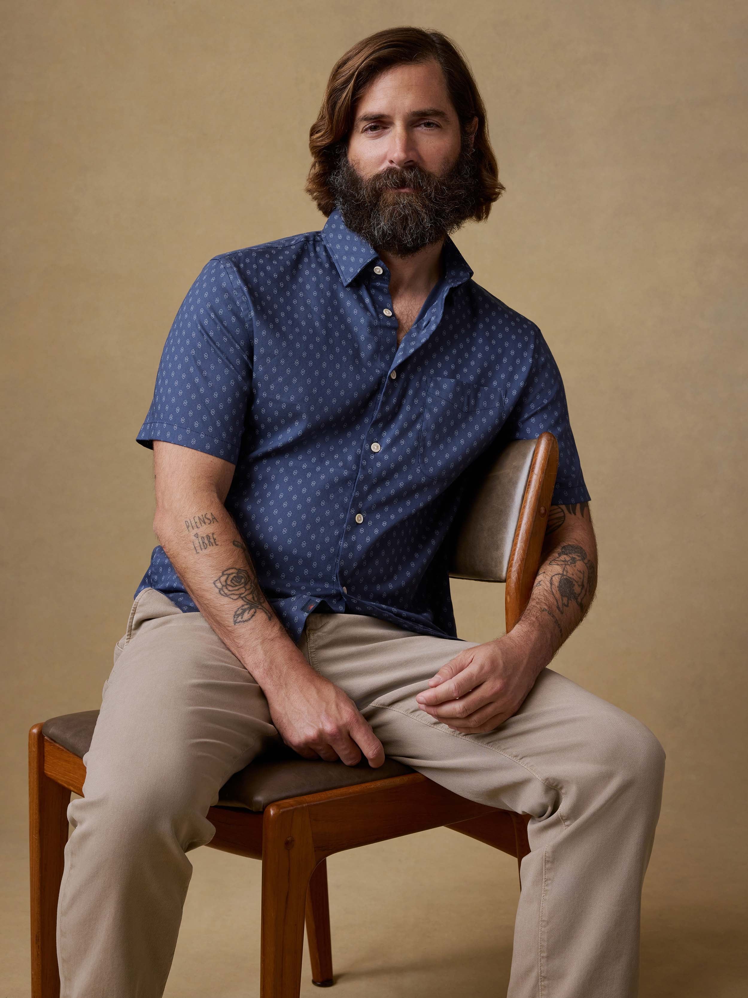 Short-Sleeve Movement™ Monterey Shirt - Navy Dusk Diamond | Faherty Brand