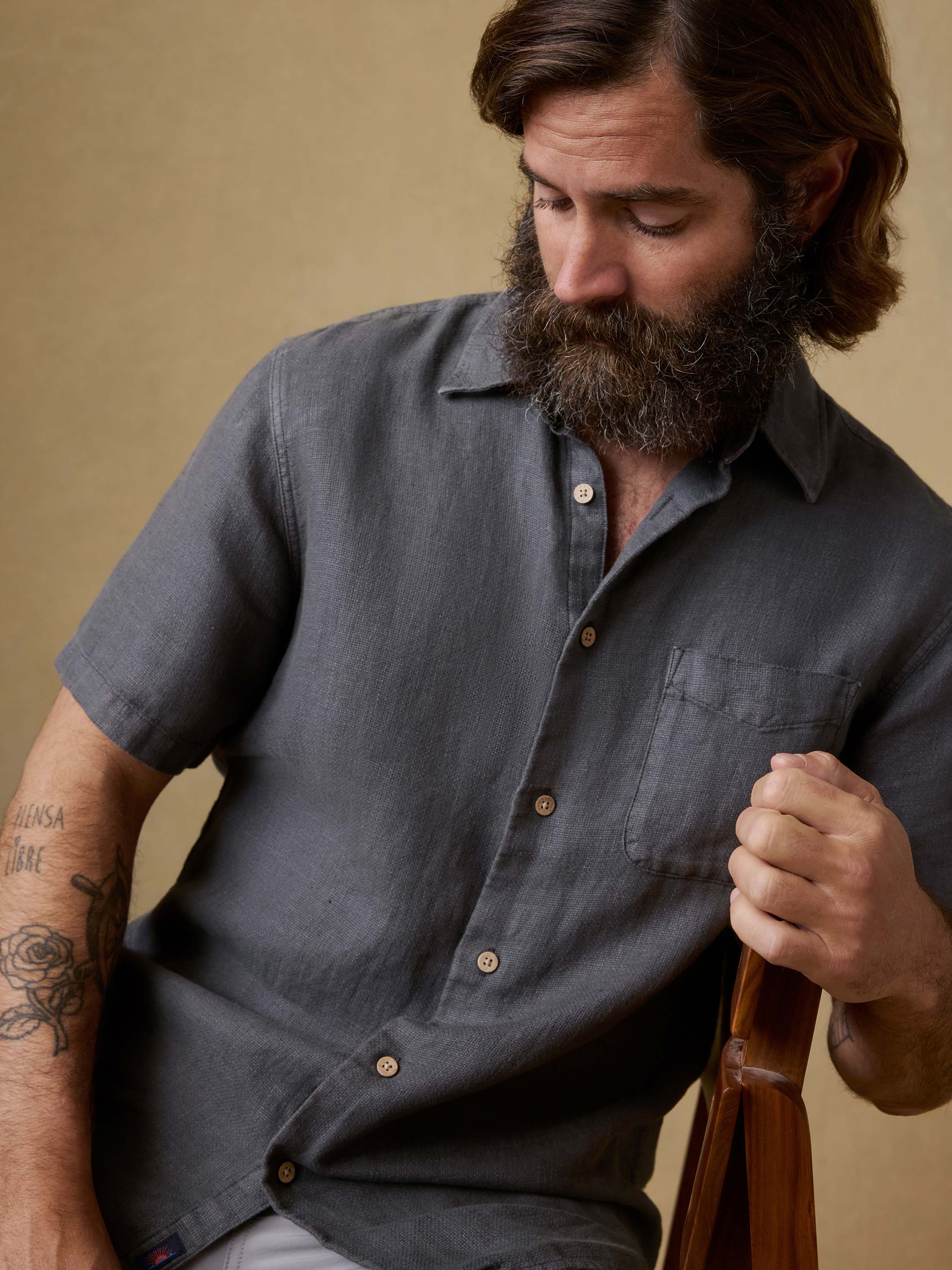 Short-Sleeve Palma Linen Shirt - Washed Black Basketweave | Faherty Brand