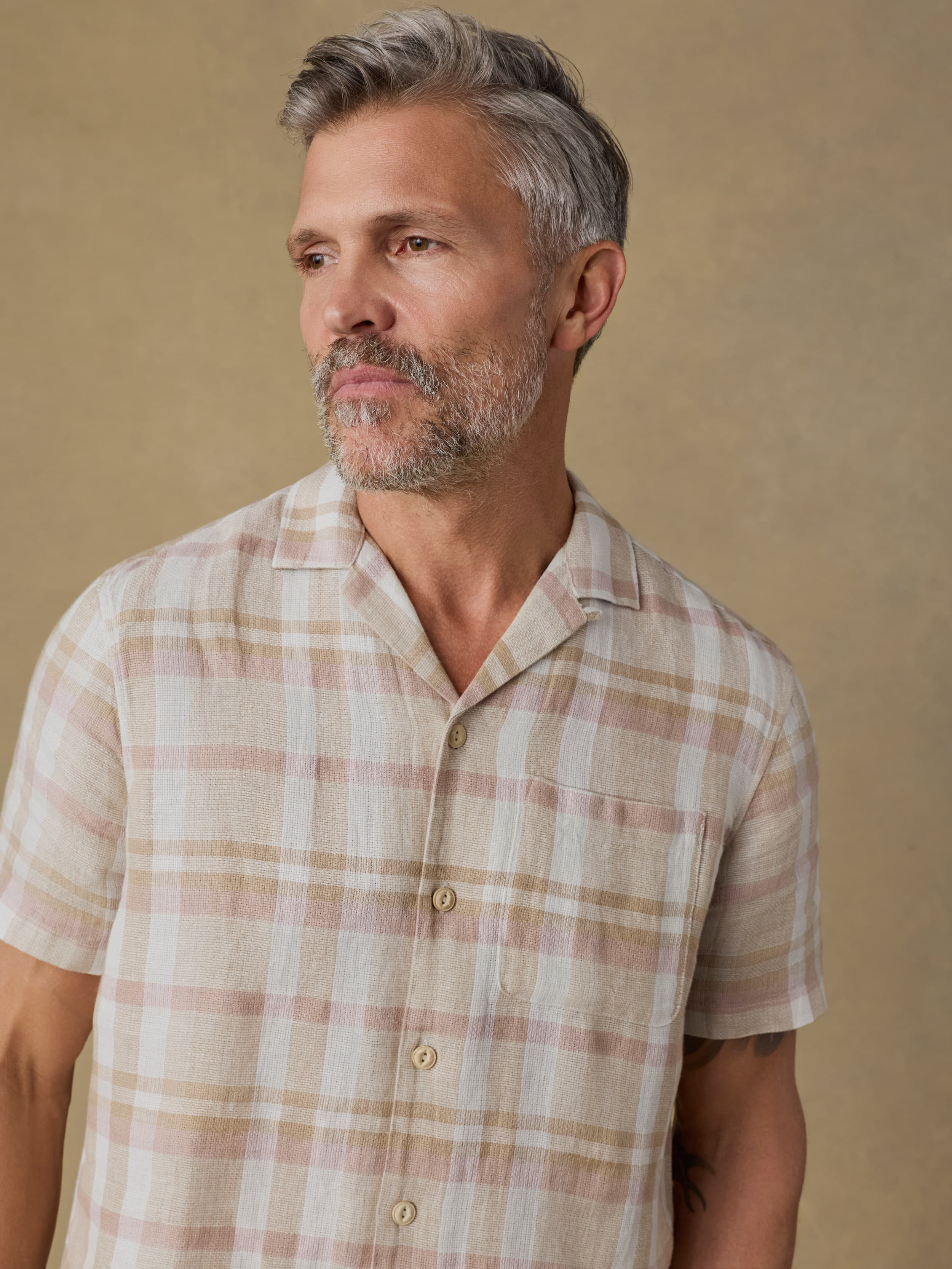 Short-Sleeve Palma Linen Camp Shirt - Mauve Sand Plaid | Faherty Brand