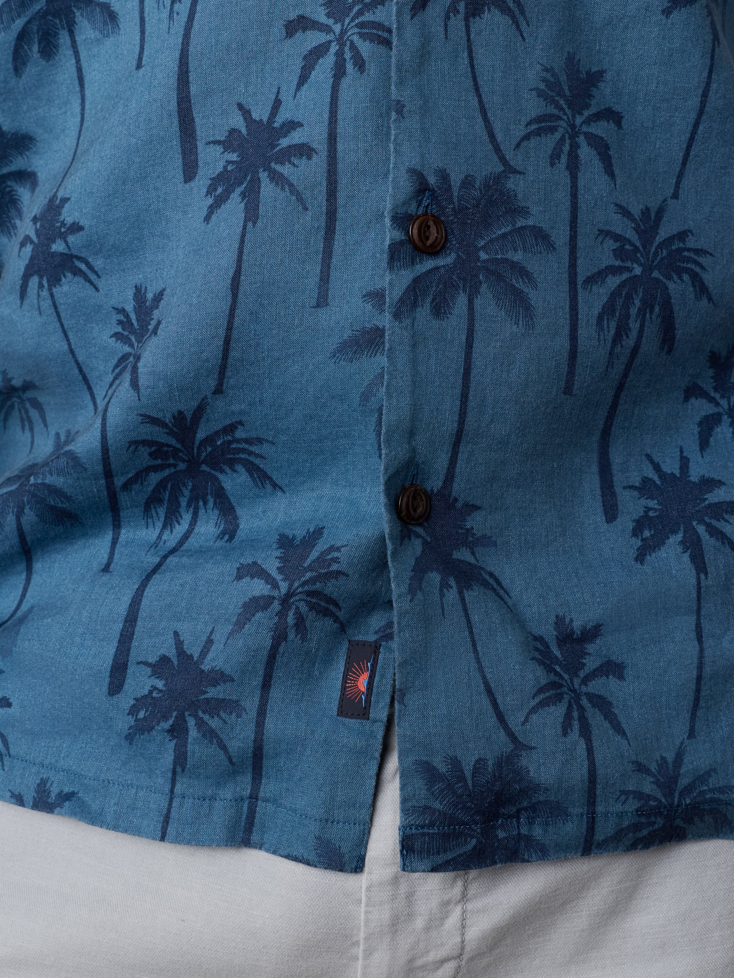 Short-Sleeve Breeze Camp Shirt - Ocean Shore Trees | Faherty Brand