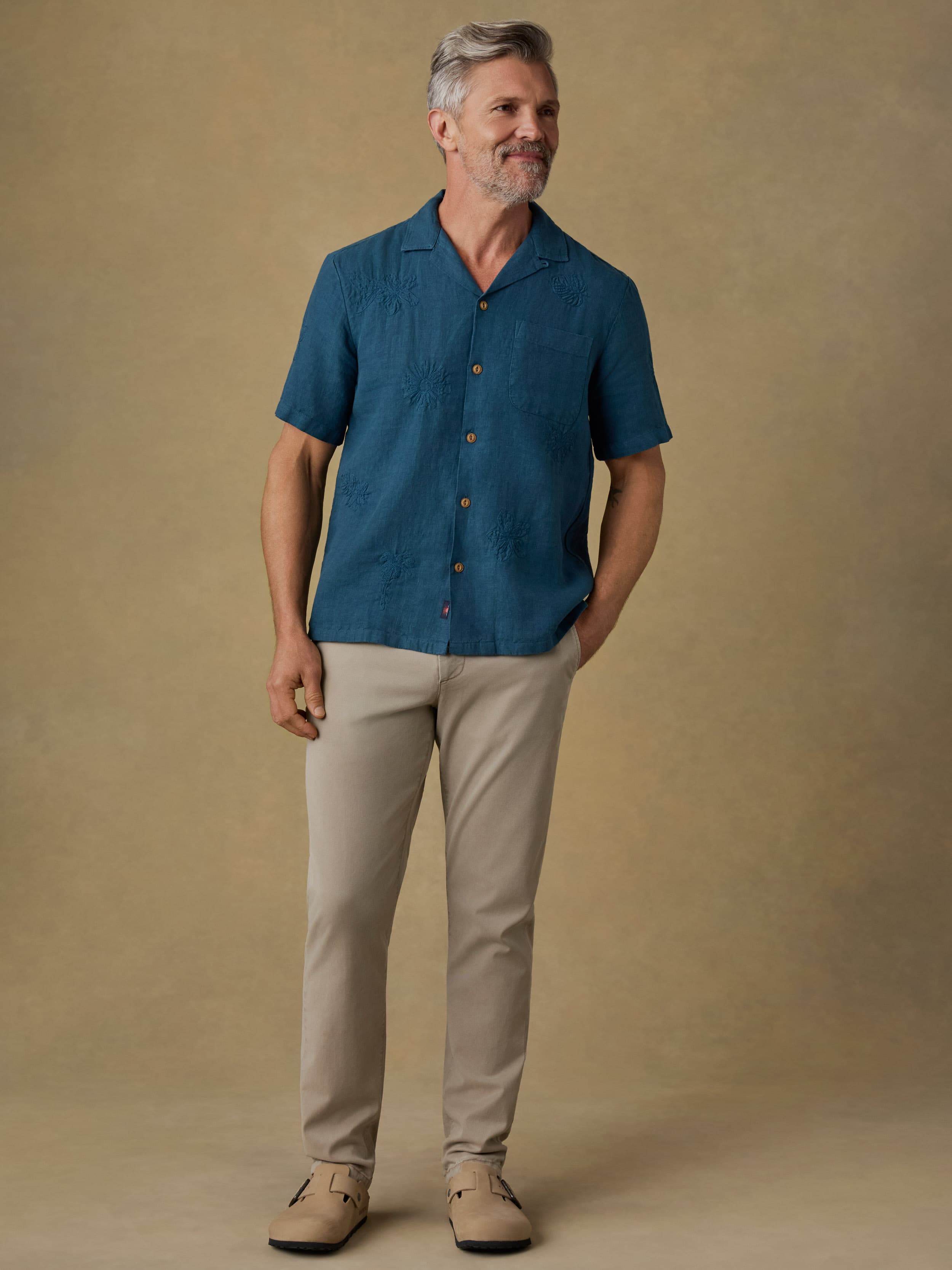 Short-Sleeve Embroidered Shirt - Pacific Tides | Faherty Brand