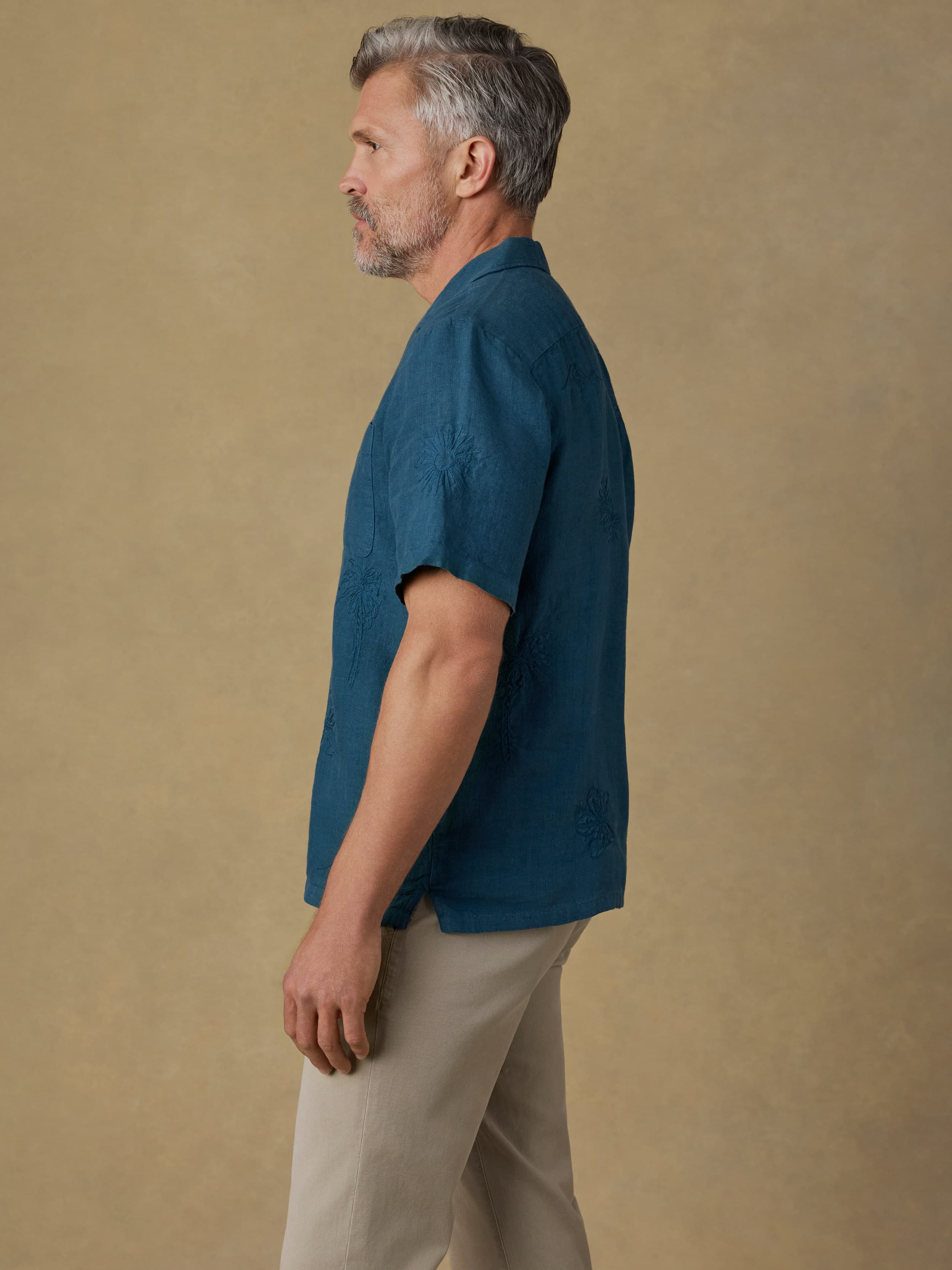 Short-Sleeve Embroidered Shirt - Pacific Tides | Faherty Brand