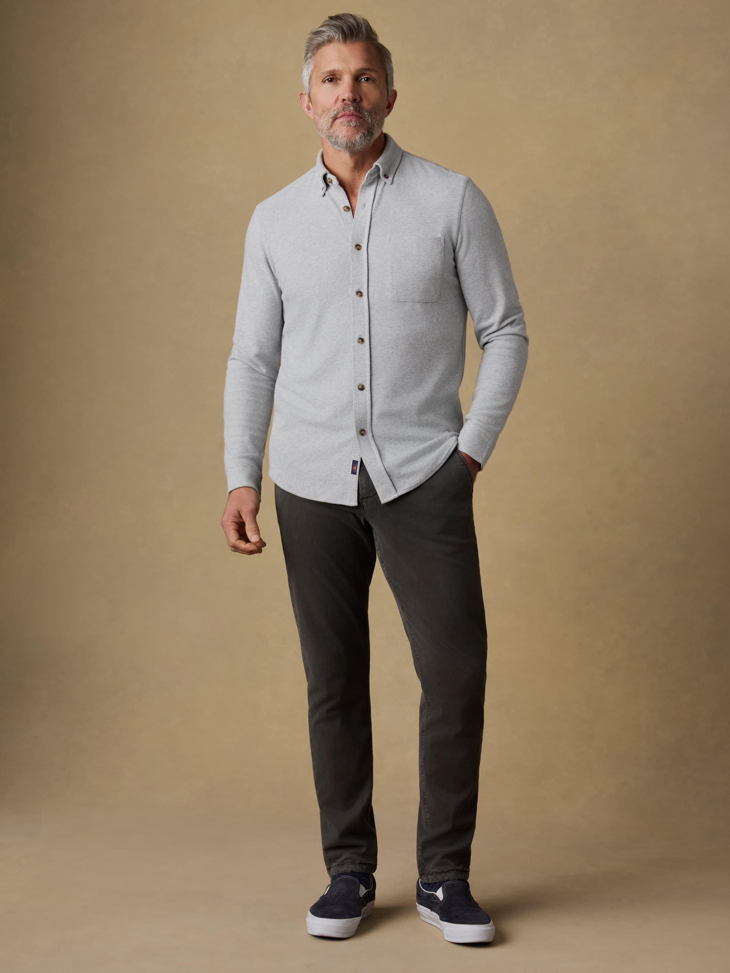 Legend™ Sweater Shirt (Single Pocket) - Light Heather Grey | Faherty Brand