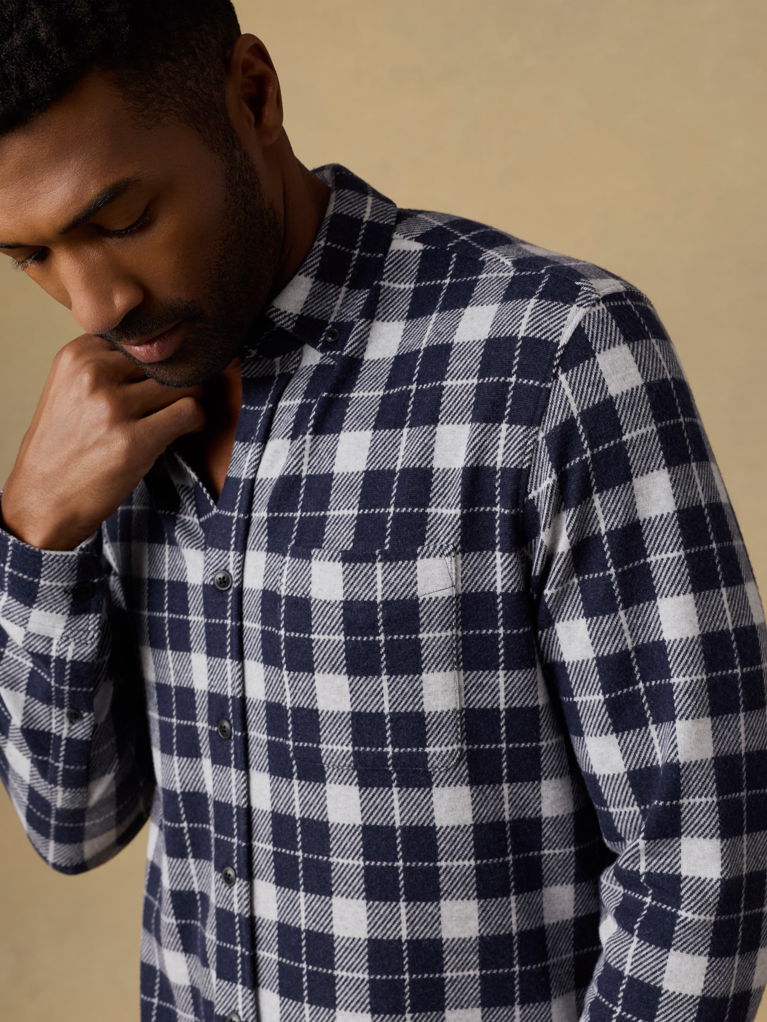 Legend™ Sweater Shirt (Single Pocket) - Midnight Lake Plaid | Faherty Brand