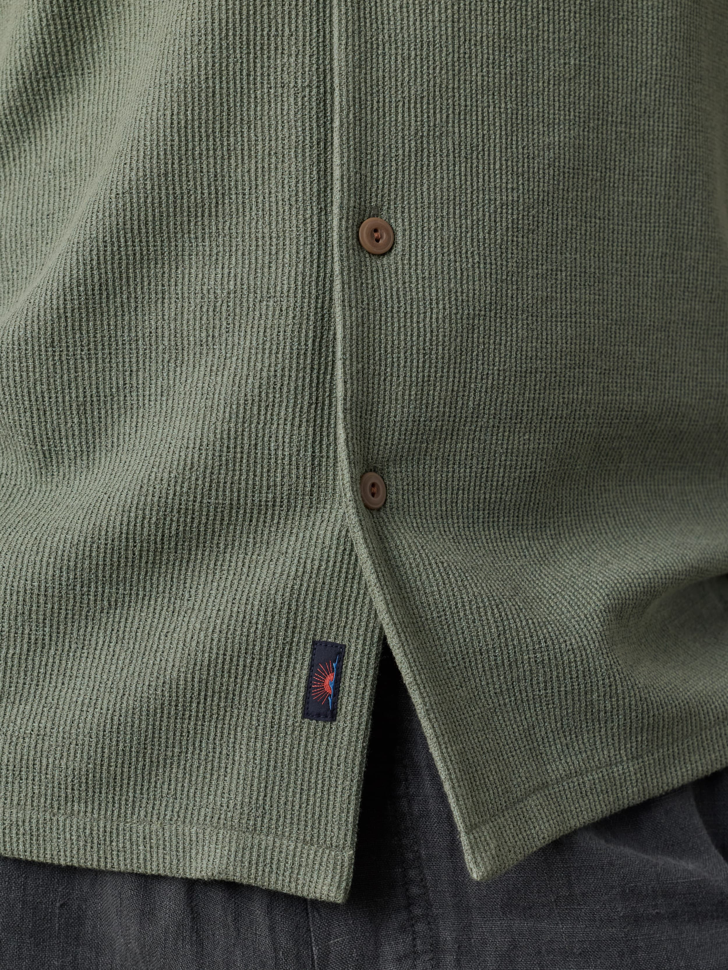 Short-Sleeve Oasis Camp Shirt - Faded Spruce | Faherty Brand