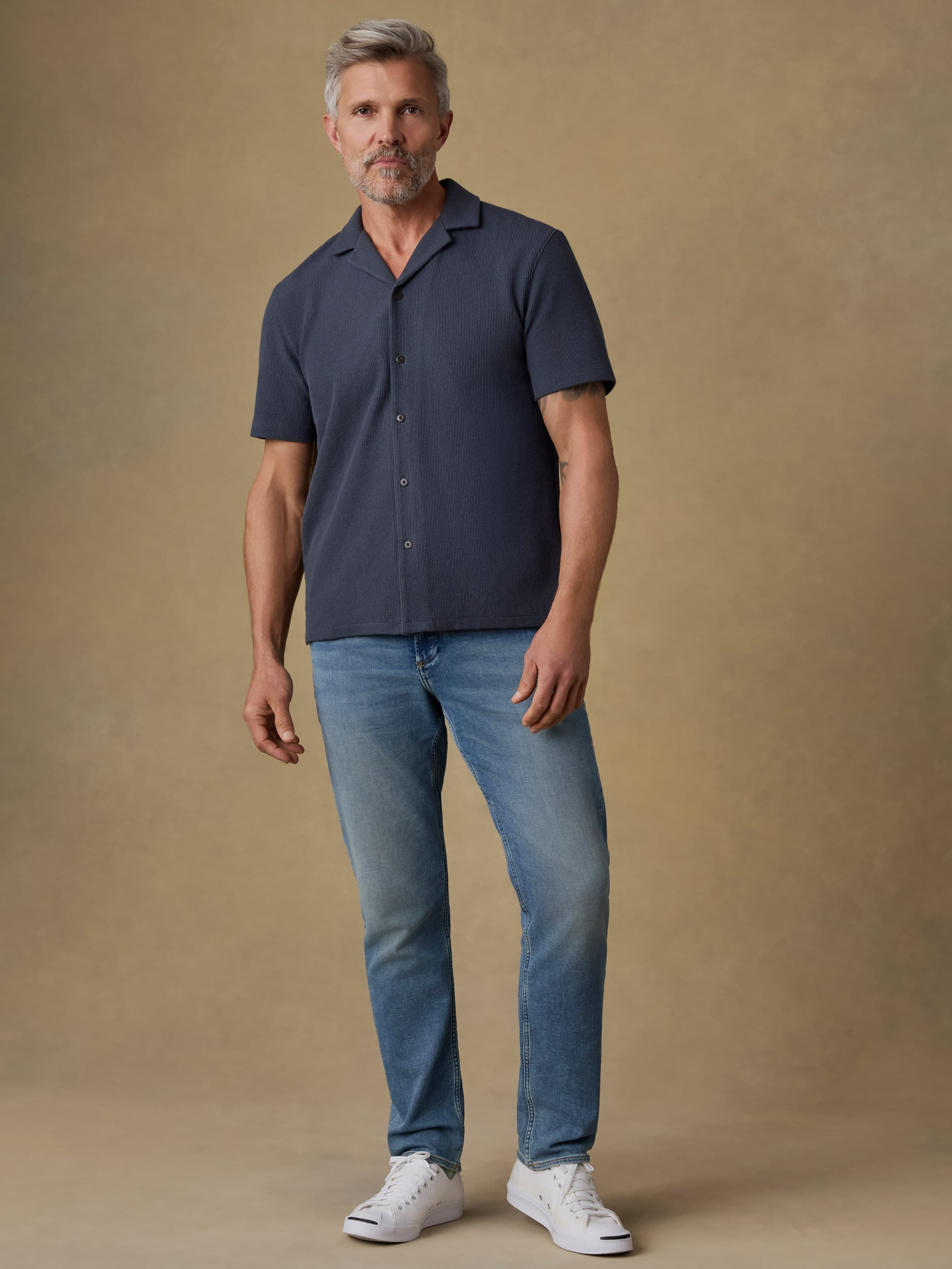Short-Sleeve Oasis Camp Shirt - Granite Navy | Faherty Brand