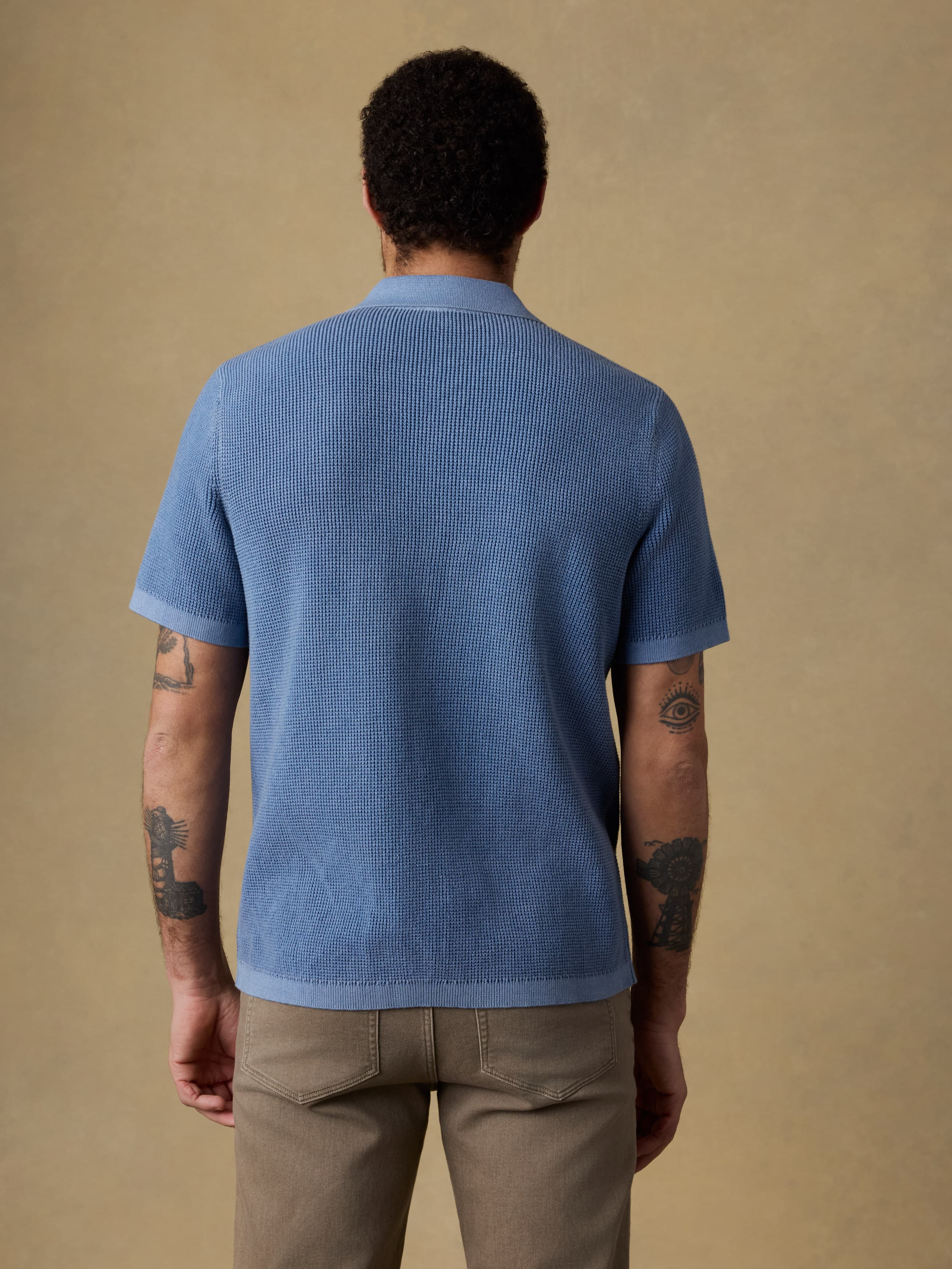 Short-Sleeve Sunwashed Sweater Shirt - Blue Sea | Faherty Brand