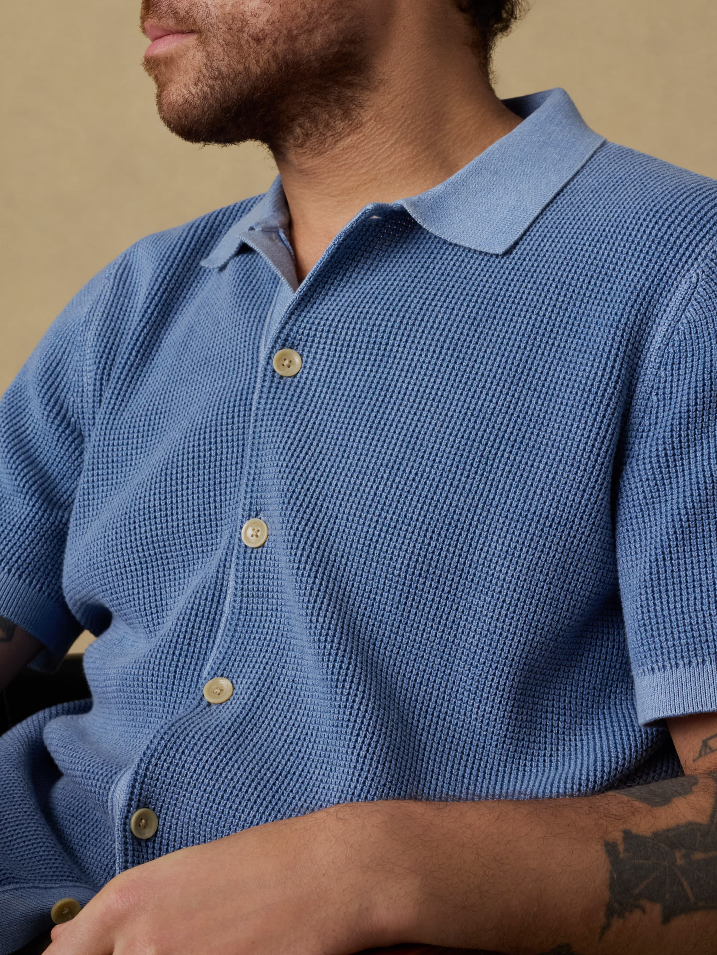 Short-Sleeve Sunwashed Sweater Shirt - Blue Sea | Faherty Brand