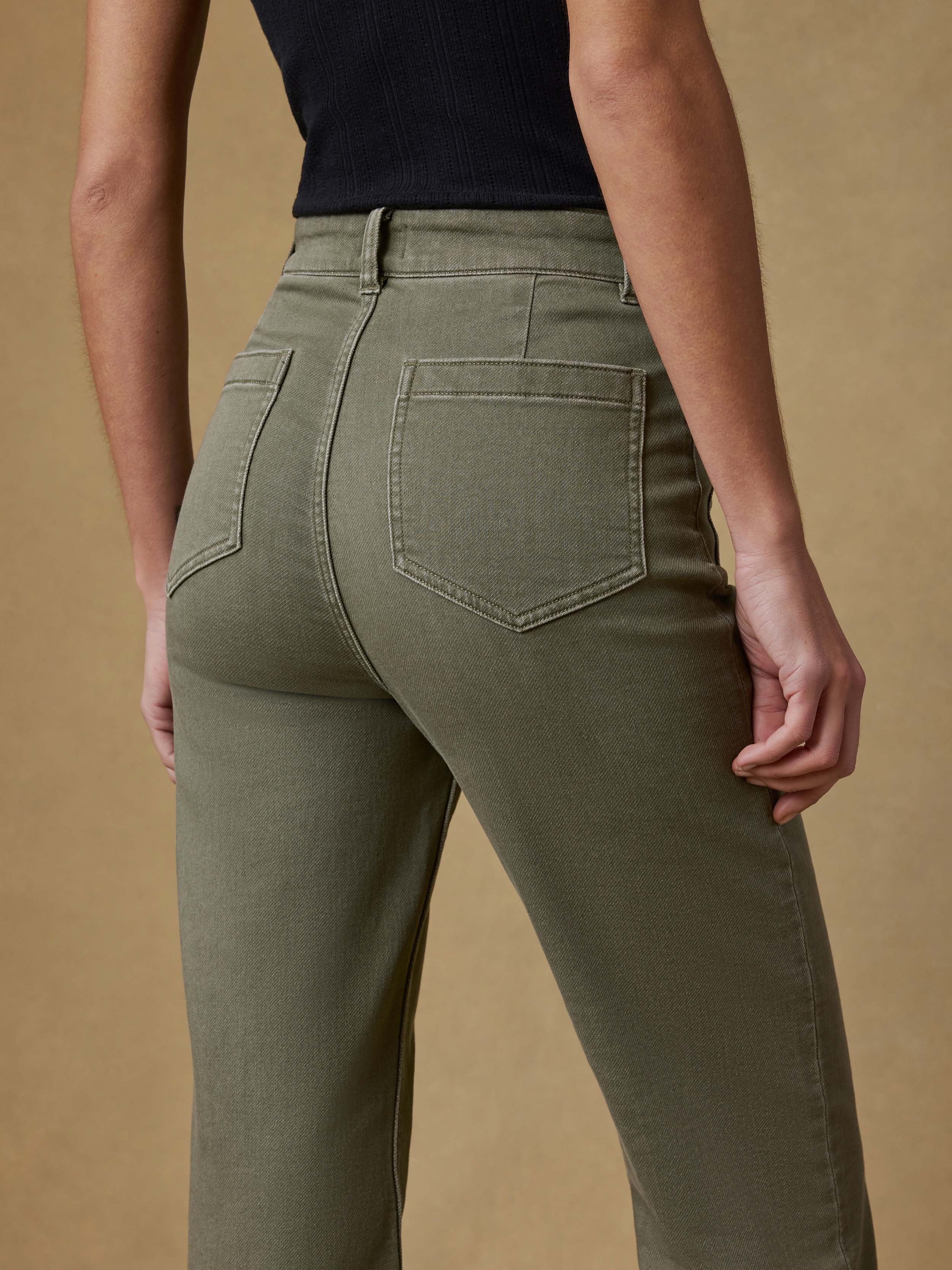 Stretch Terry Patch Pocket Pant - Island Olive | Faherty Brand