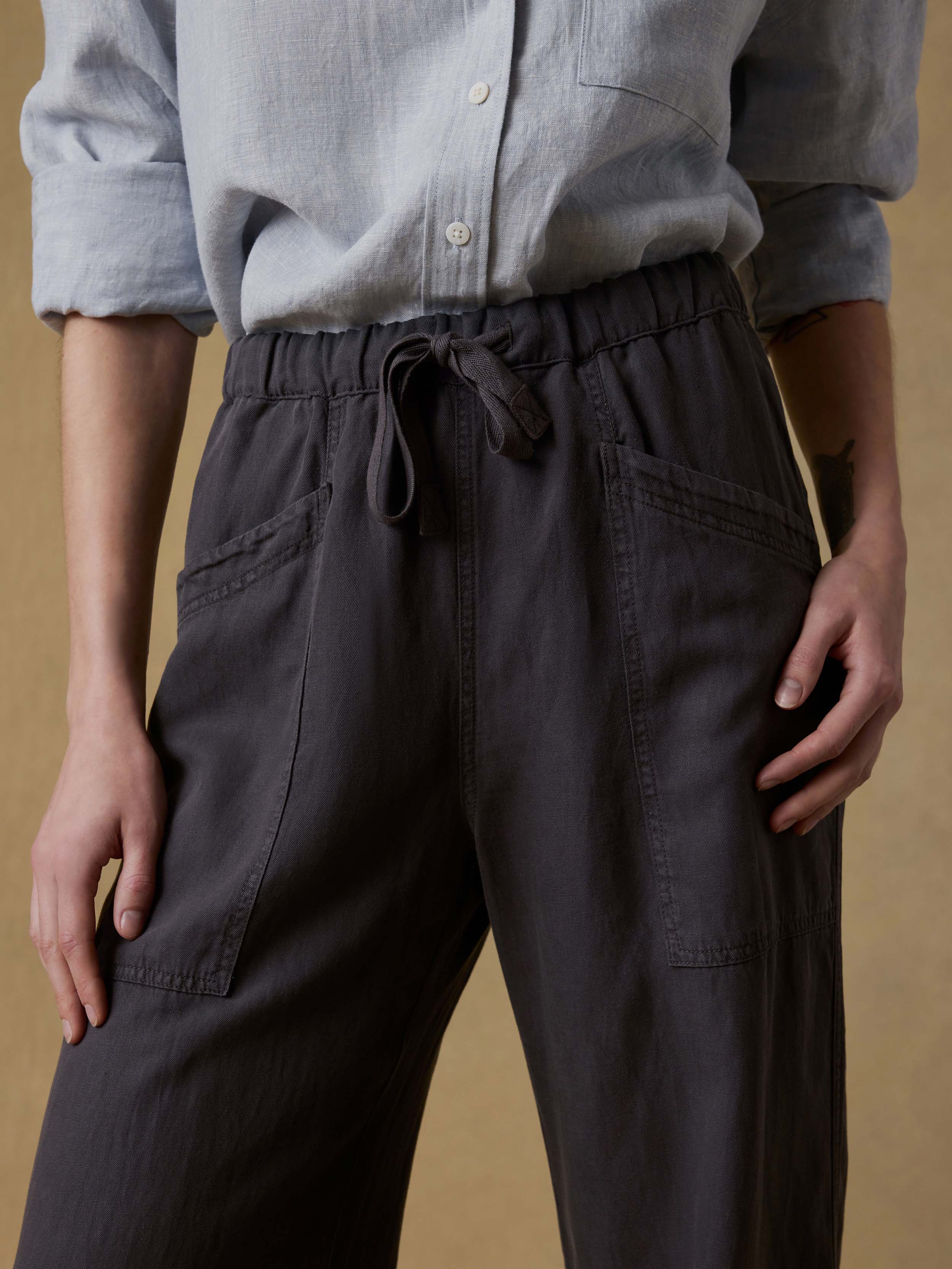 Topanga Drape Pant - Washed Black | Faherty Brand
