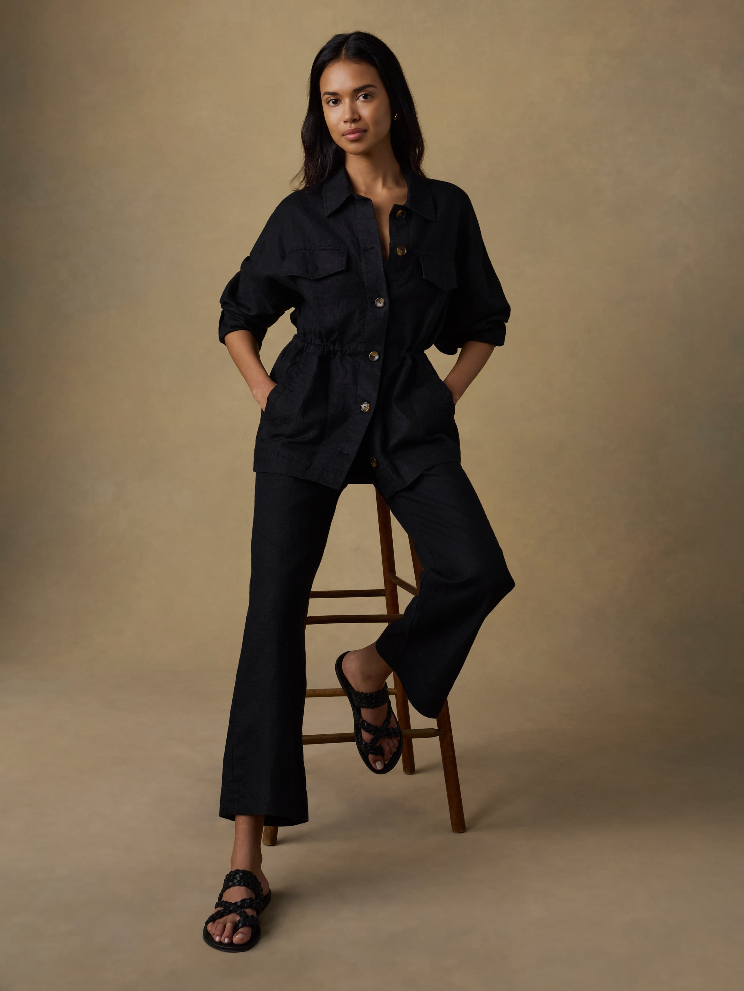 Sun Strider Linen Pant - Black | Faherty Brand