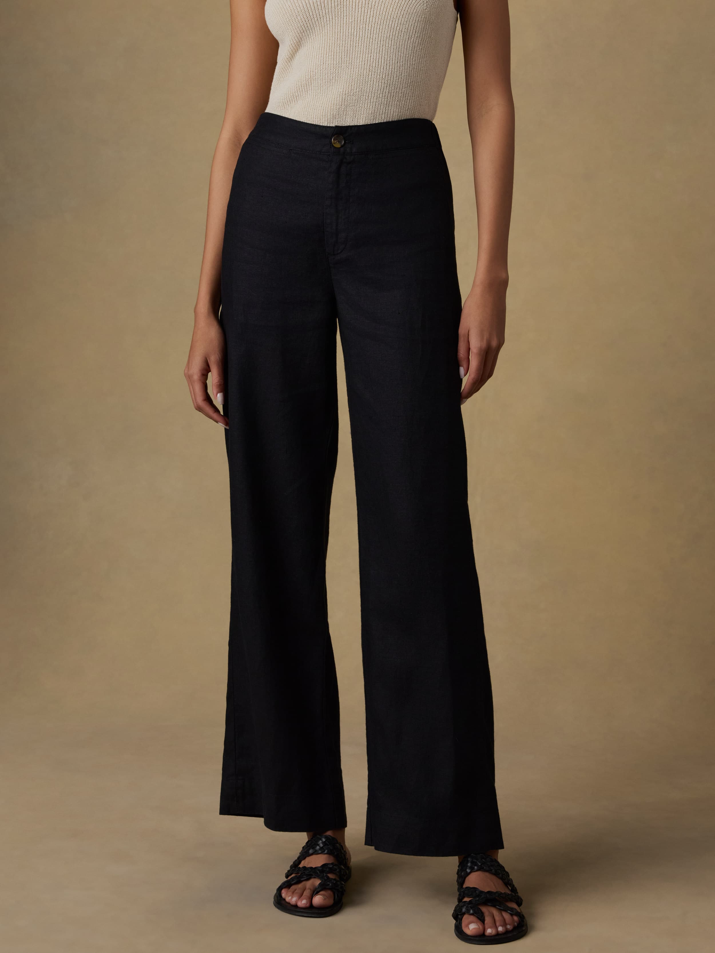 Sun Strider Linen Pant - Black | Faherty Brand