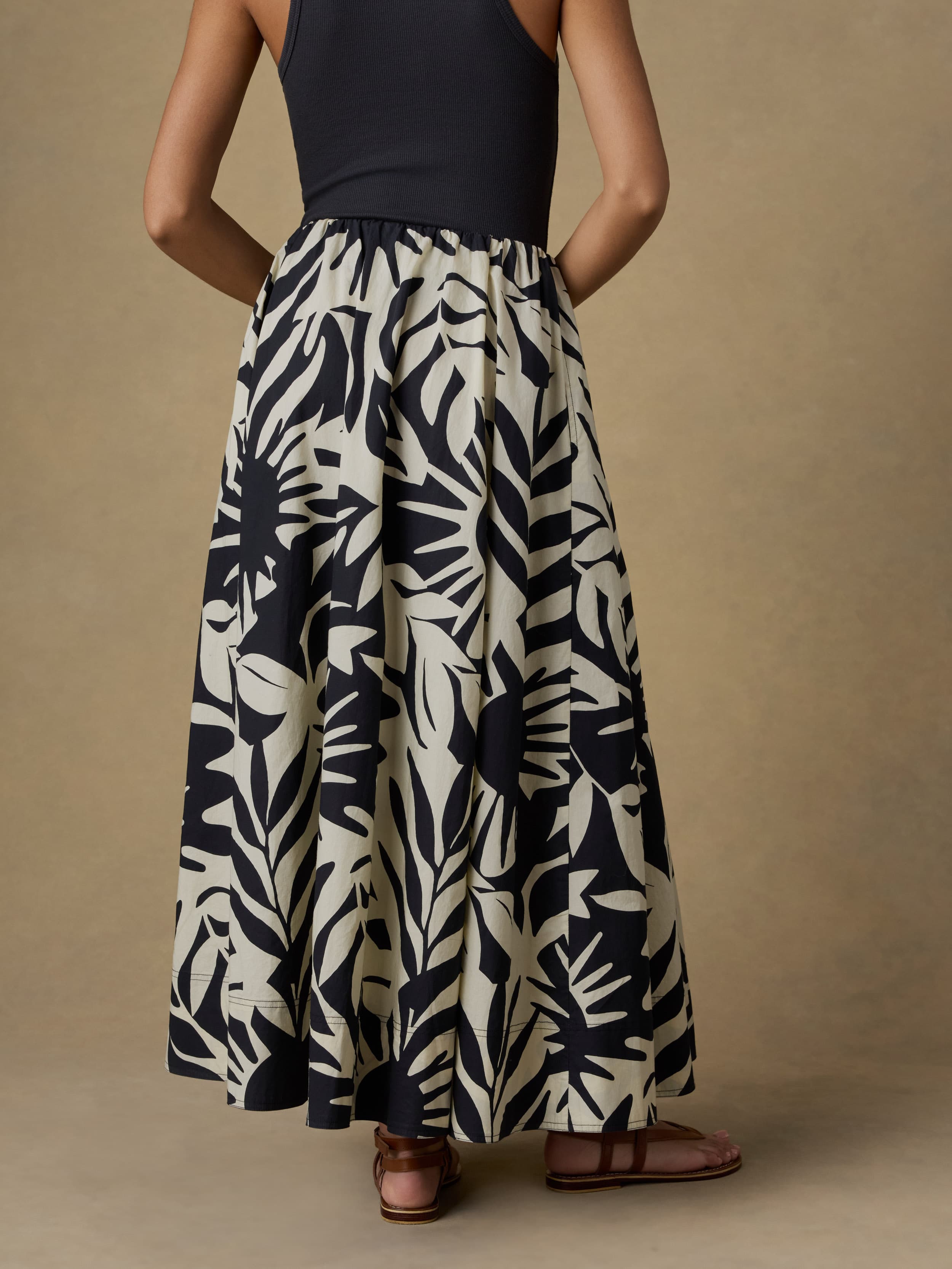 Coastal Poplin Nera Skirt - Garden Sonata | Faherty Brand
