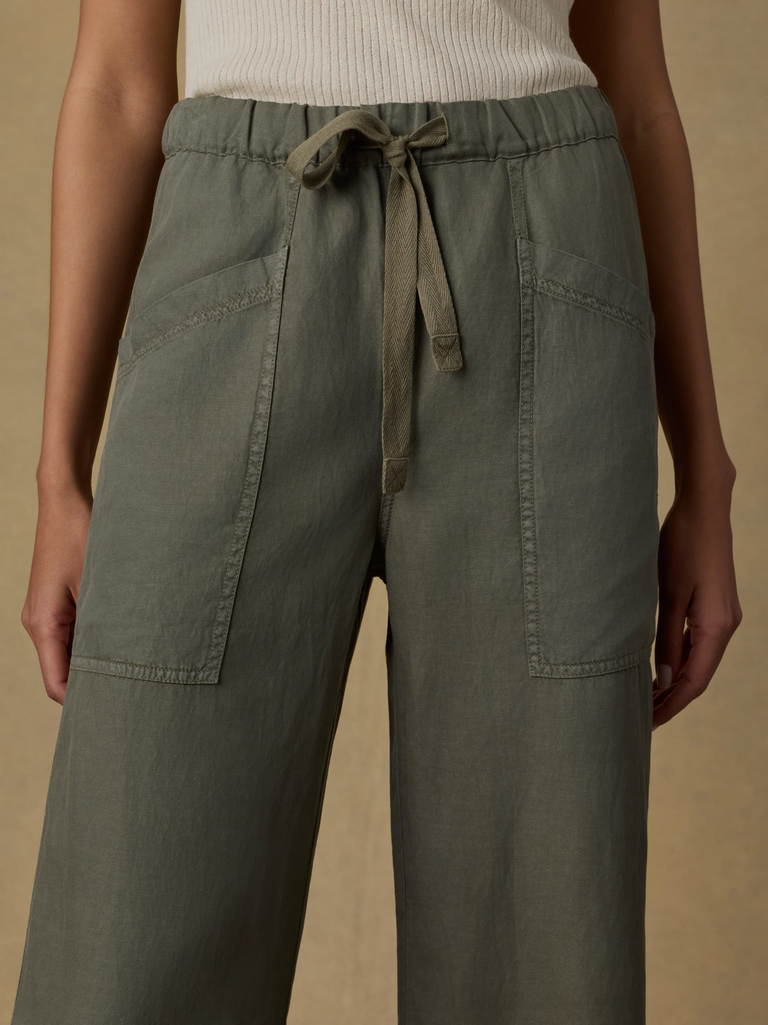 Topanga Drape Ankle Pant - Thyme | Faherty Brand