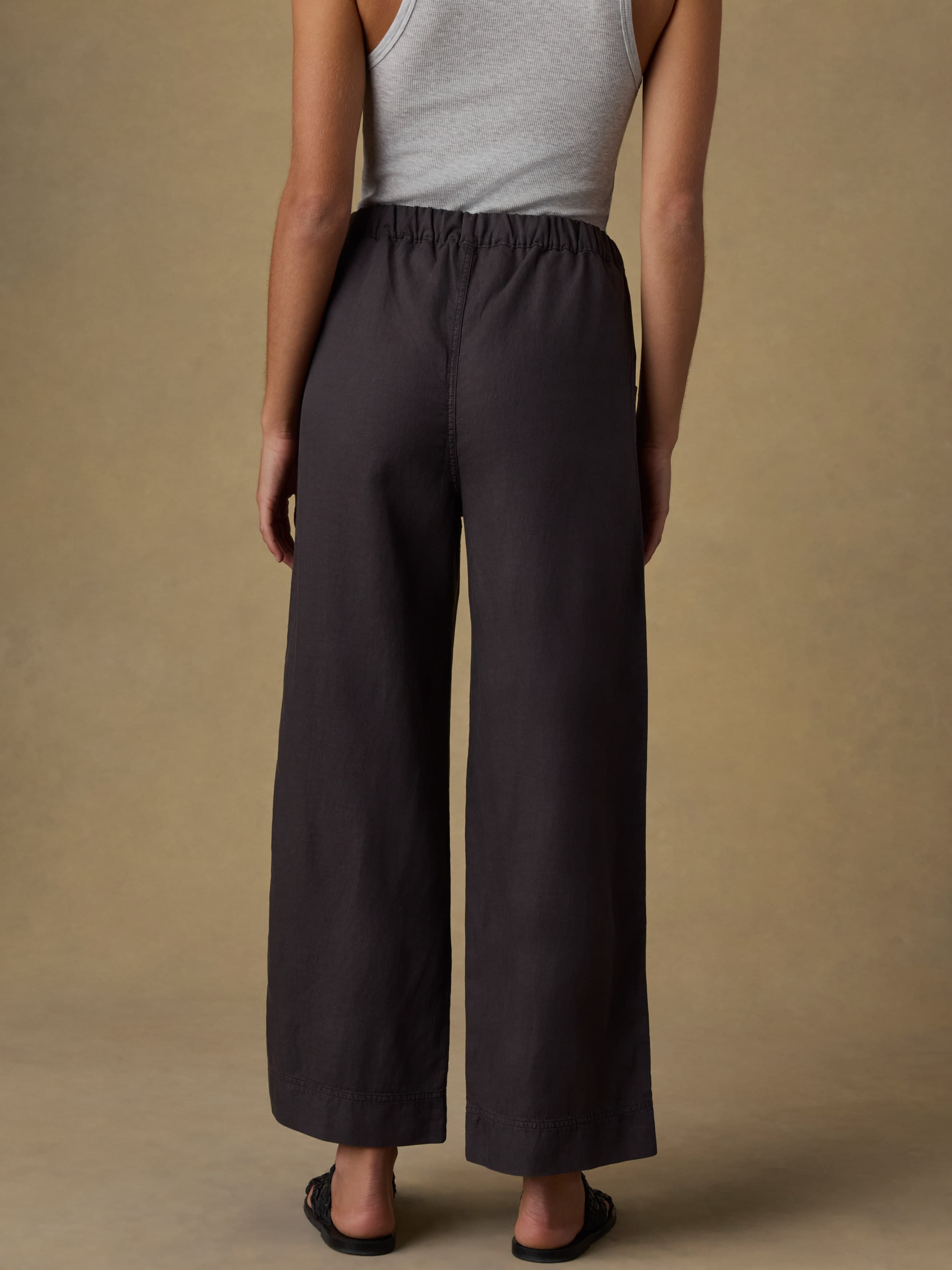 Topanga Drape Ankle Pant - Washed Black | Faherty Brand