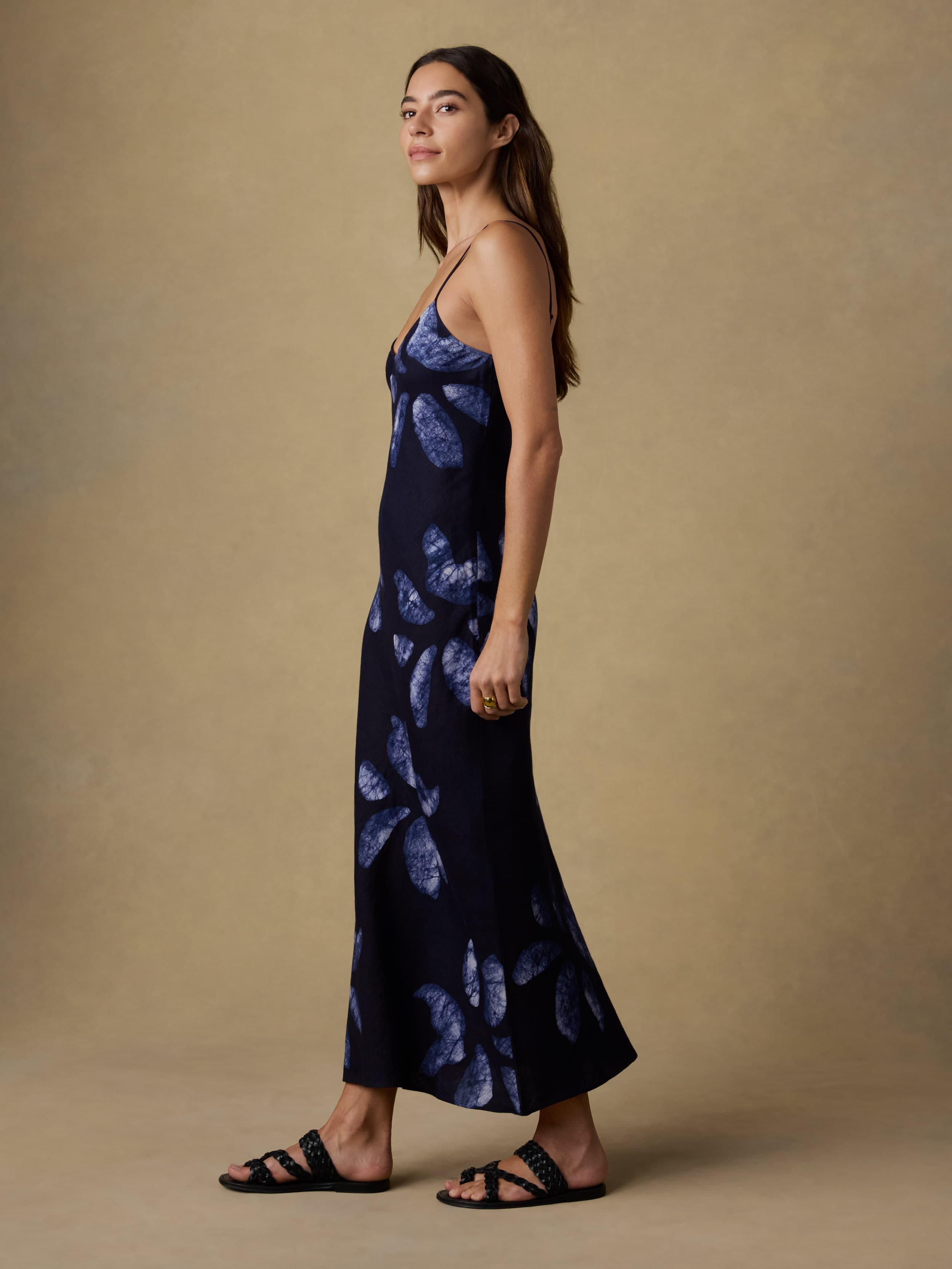 Mia Slip Dress - Midnight Batik Foral | Faherty Brand
