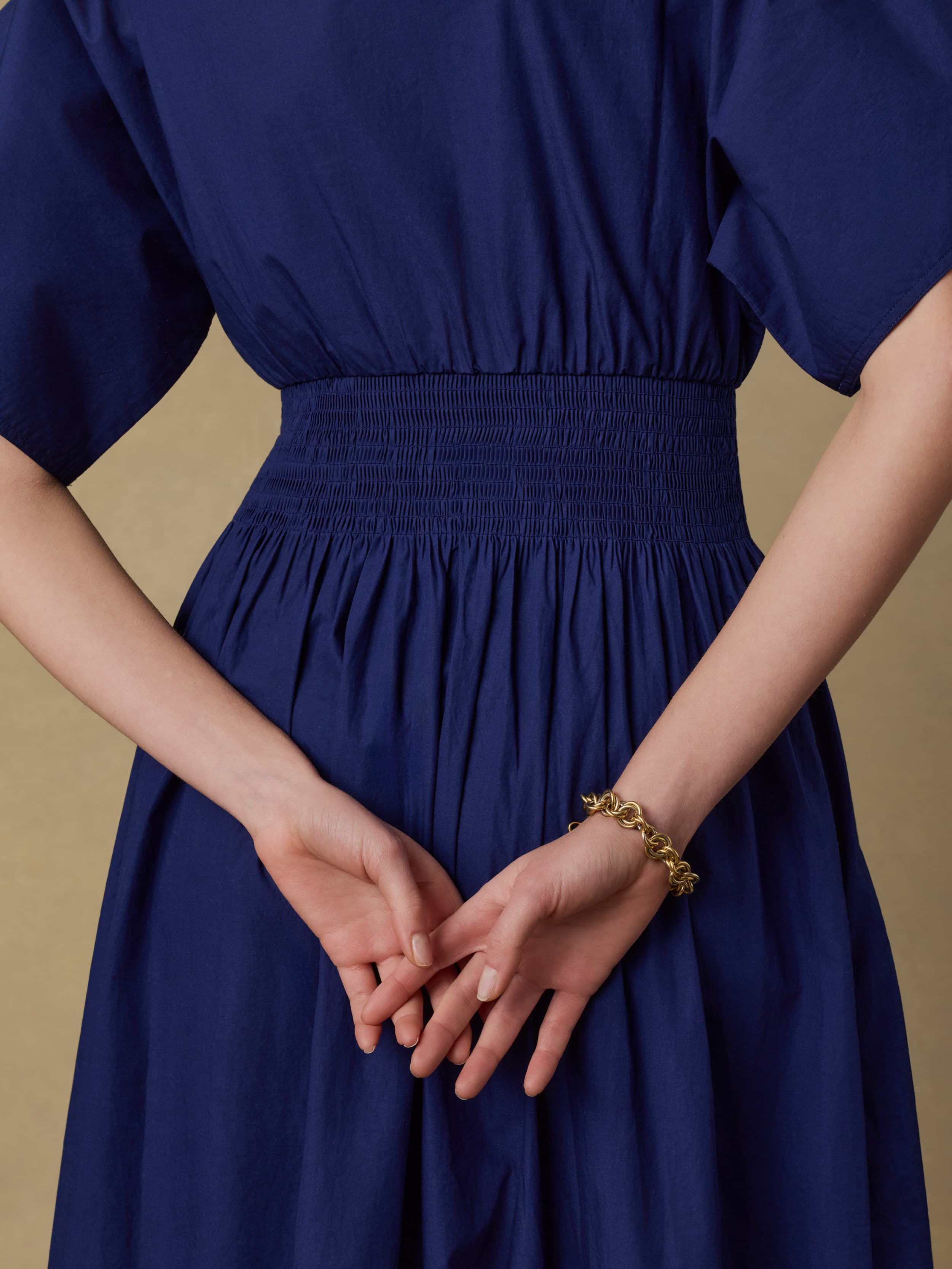 Coastal Poplin Elia Smocked Dress - Ocean Cavern | Faherty Brand