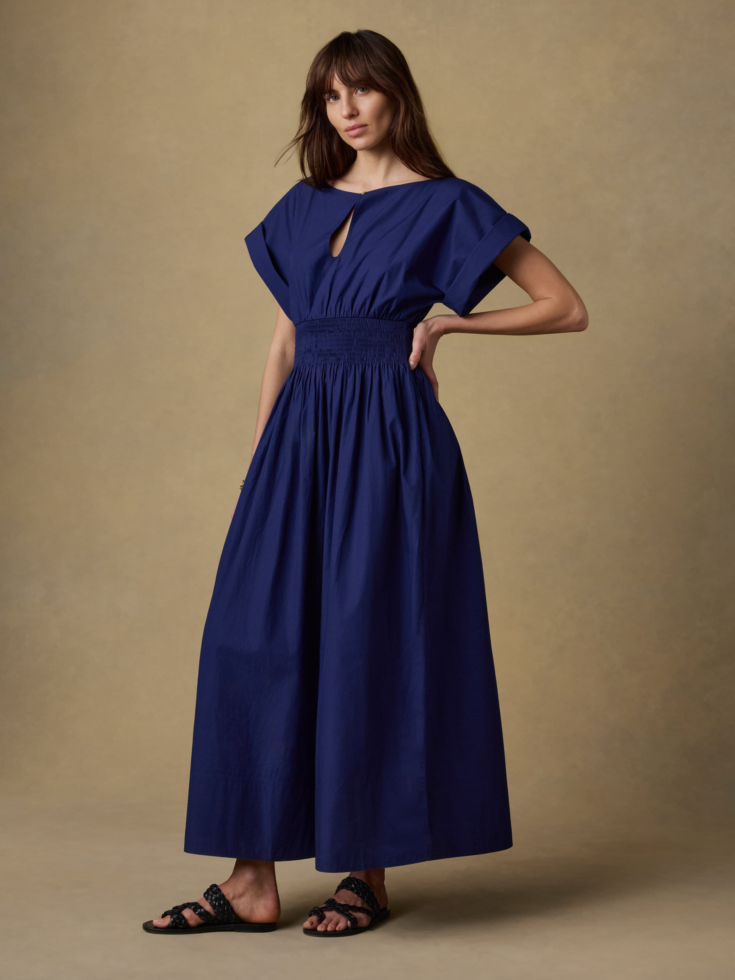 Coastal Poplin Elia Smocked Dress - Ocean Cavern | Faherty Brand