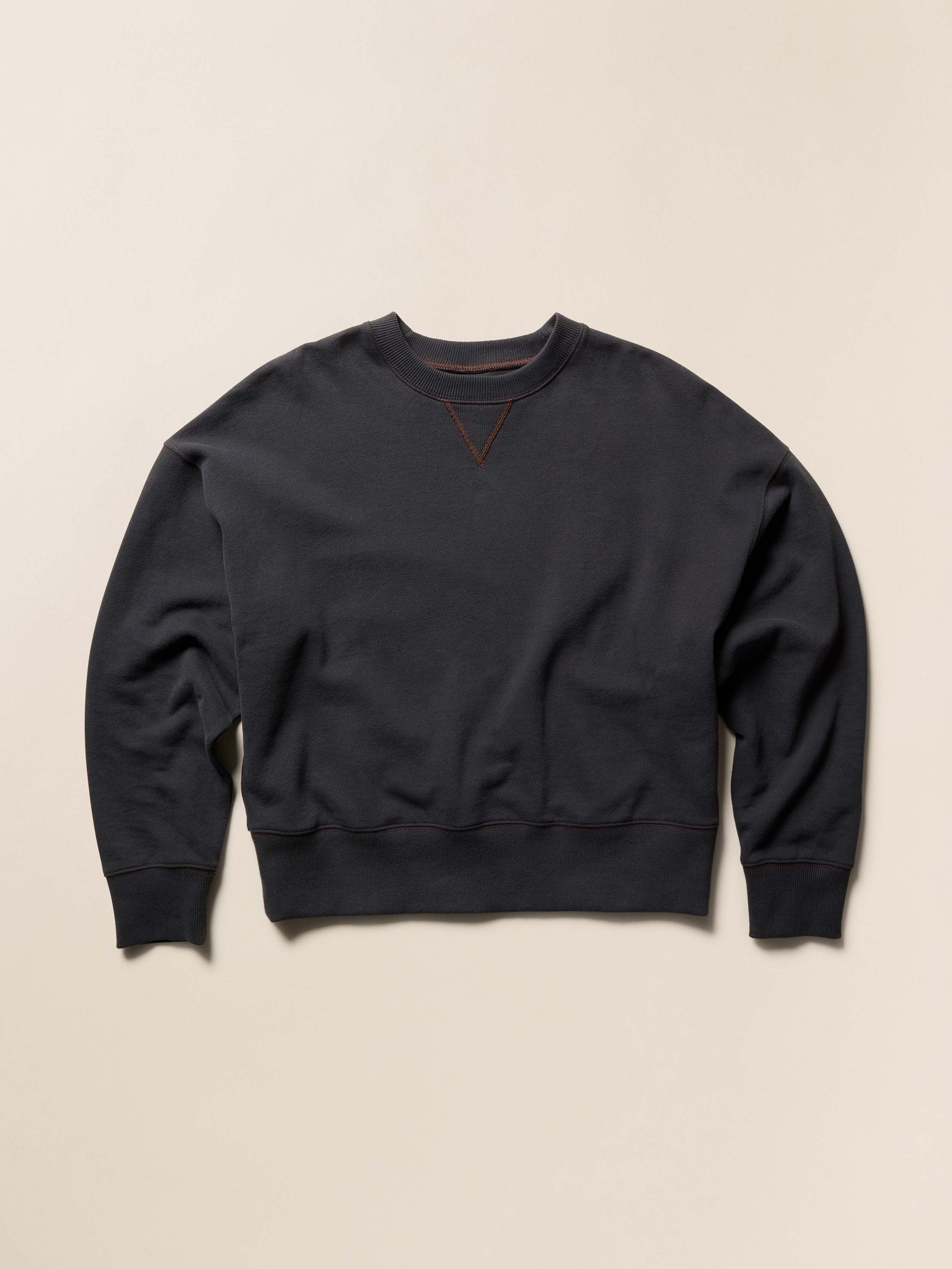 High Standard Fleece Vintage Crewneck - Black | Faherty Brand