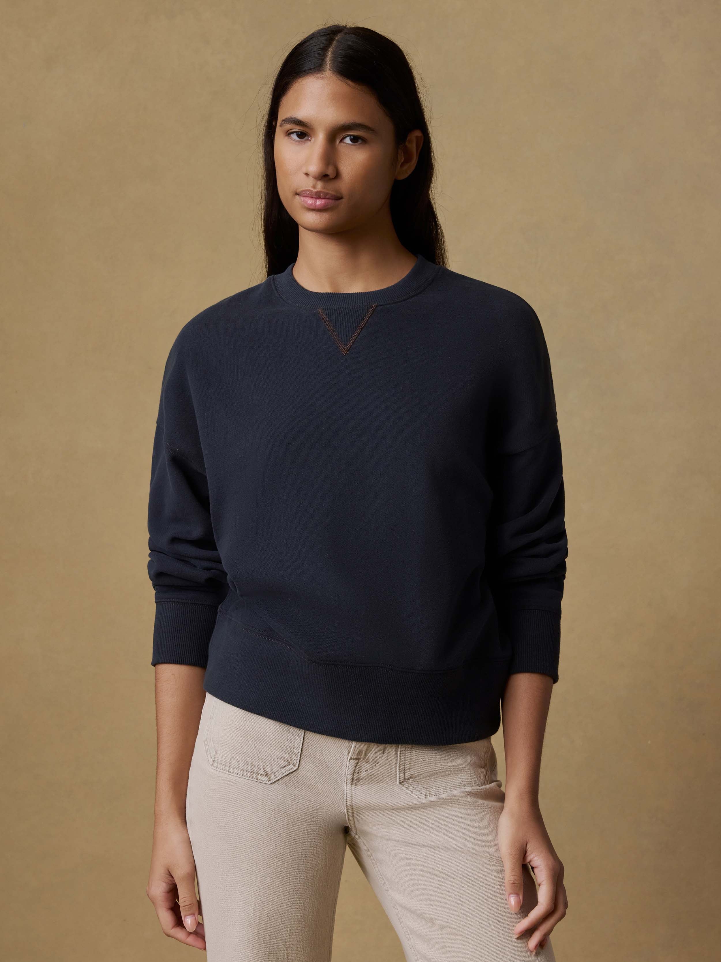 High Standard Fleece Vintage Crewneck - Black | Faherty Brand