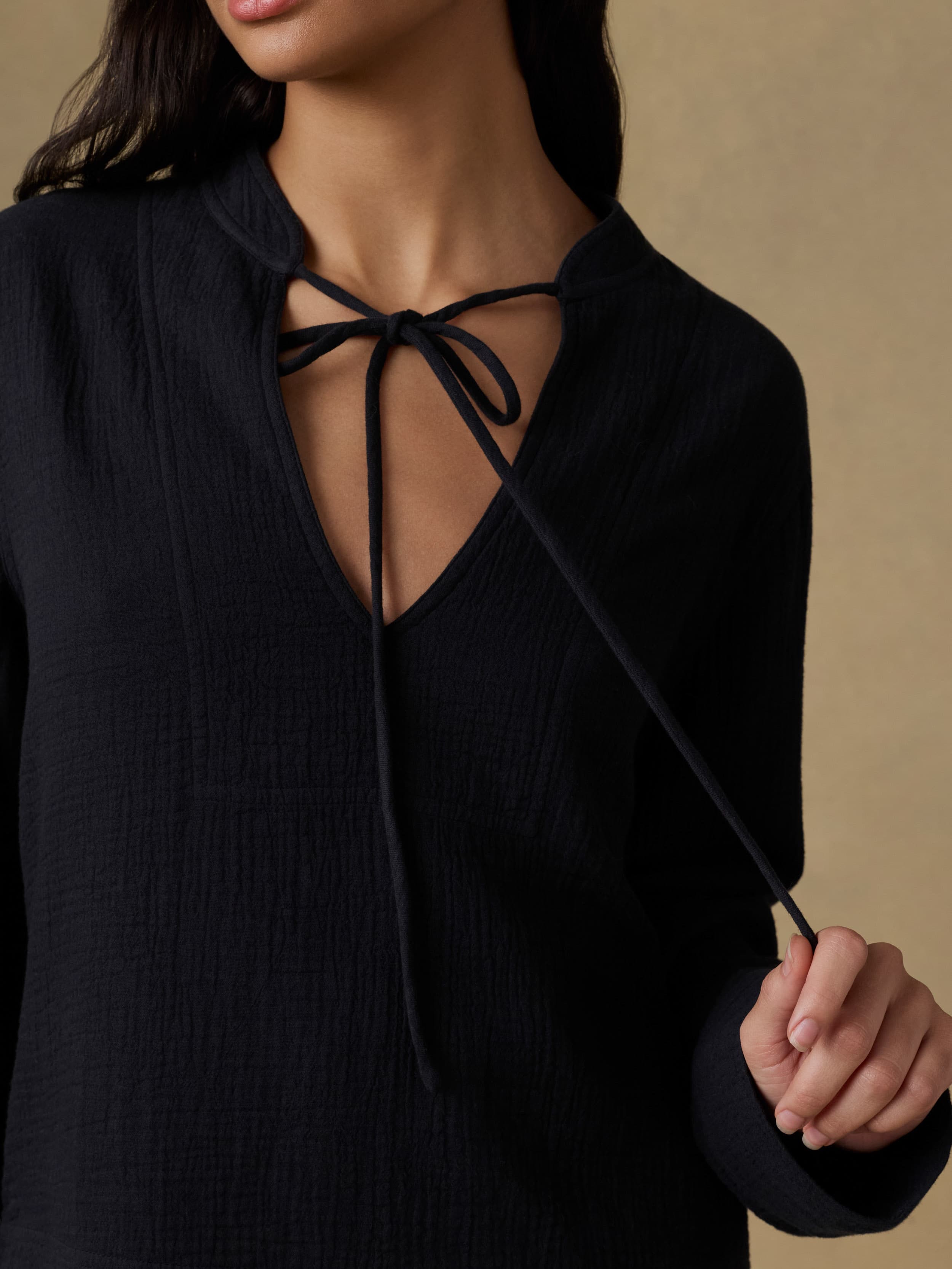 Dune Cotton Gauze Harbor Top - Black | Faherty Brand