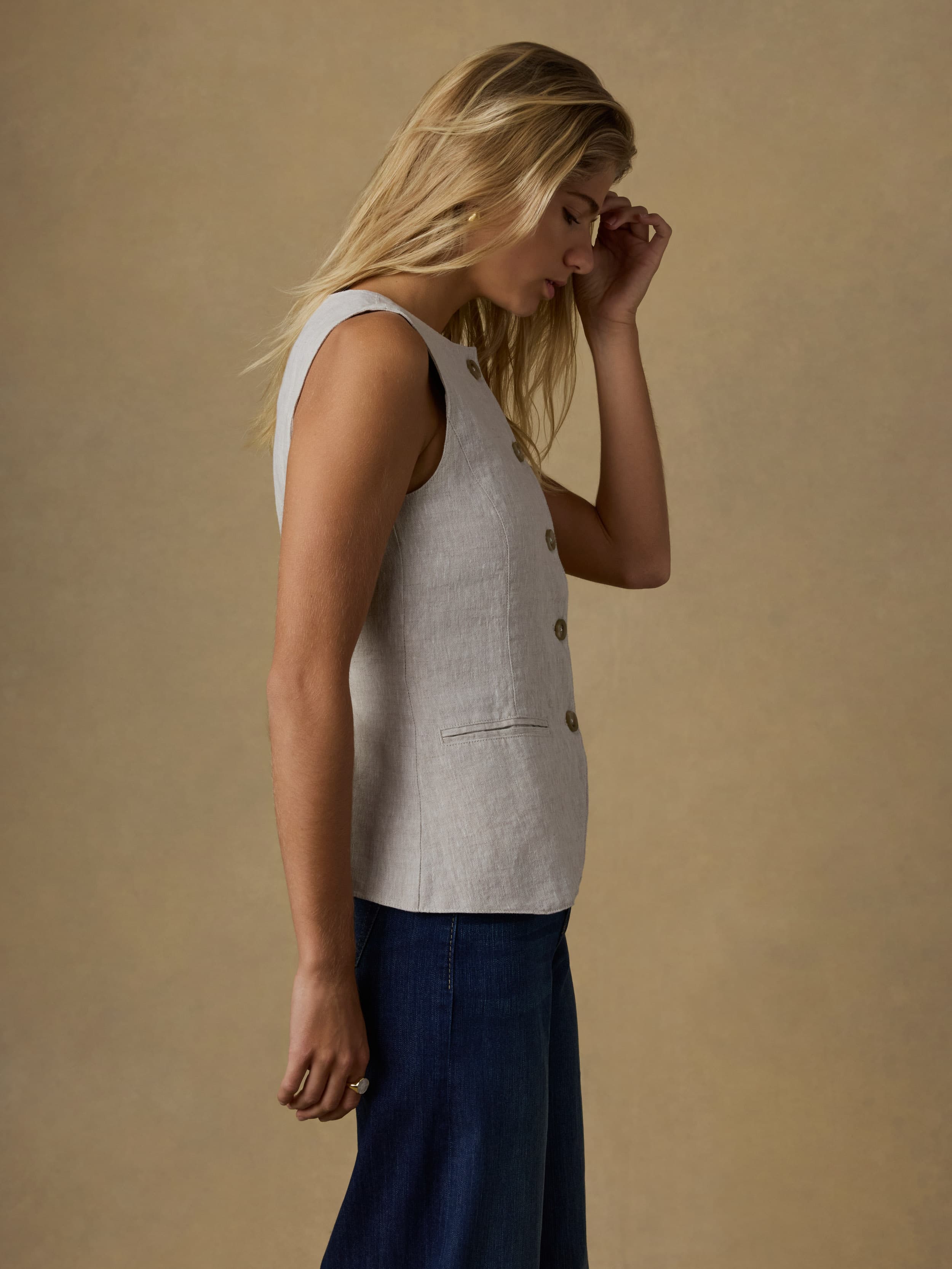 Sun Strider Linen Vest - Flax | Faherty Brand