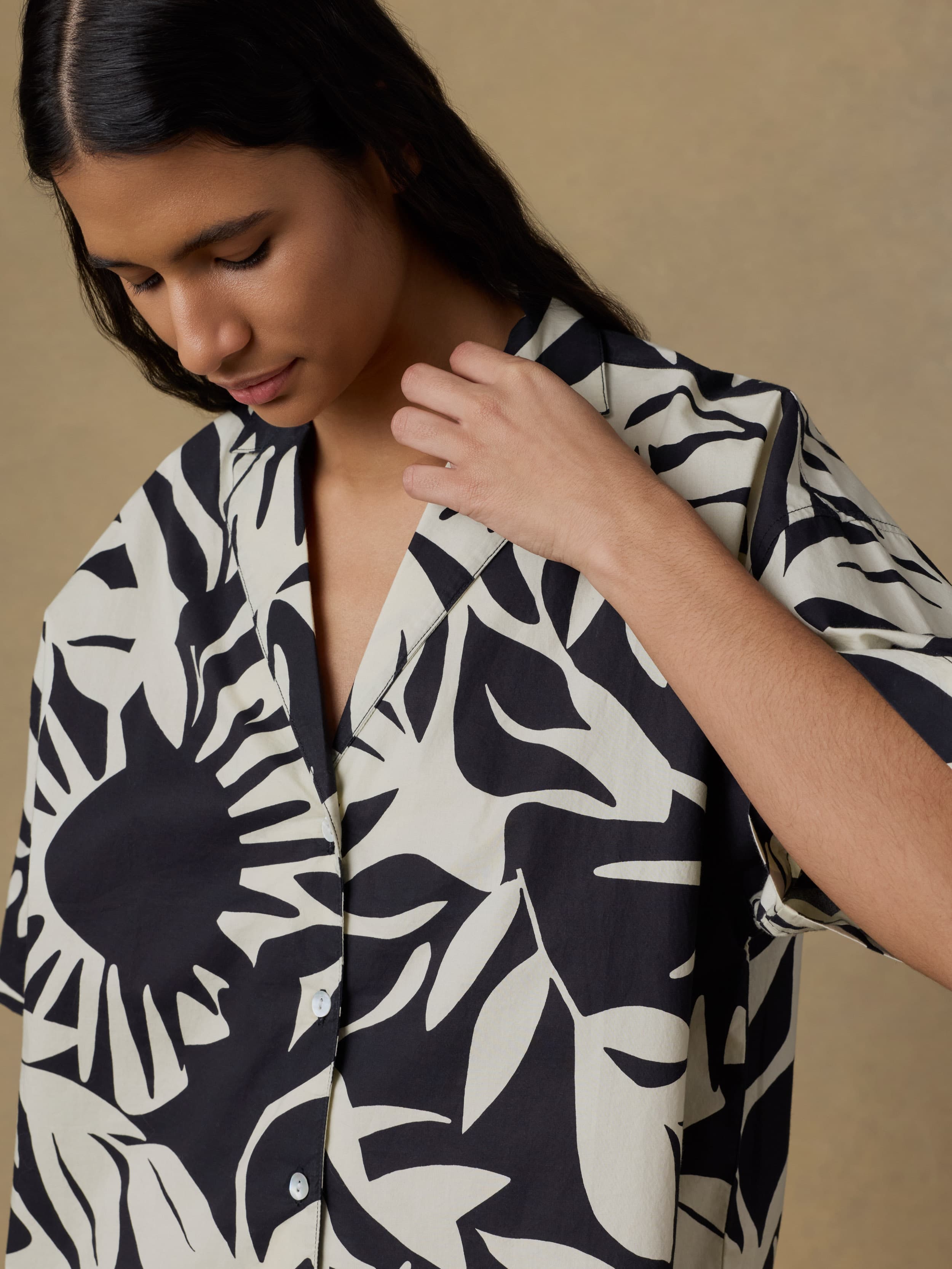 Coastal Poplin Relaxed Camp Shirt - Garden Sonata | Faherty Brand