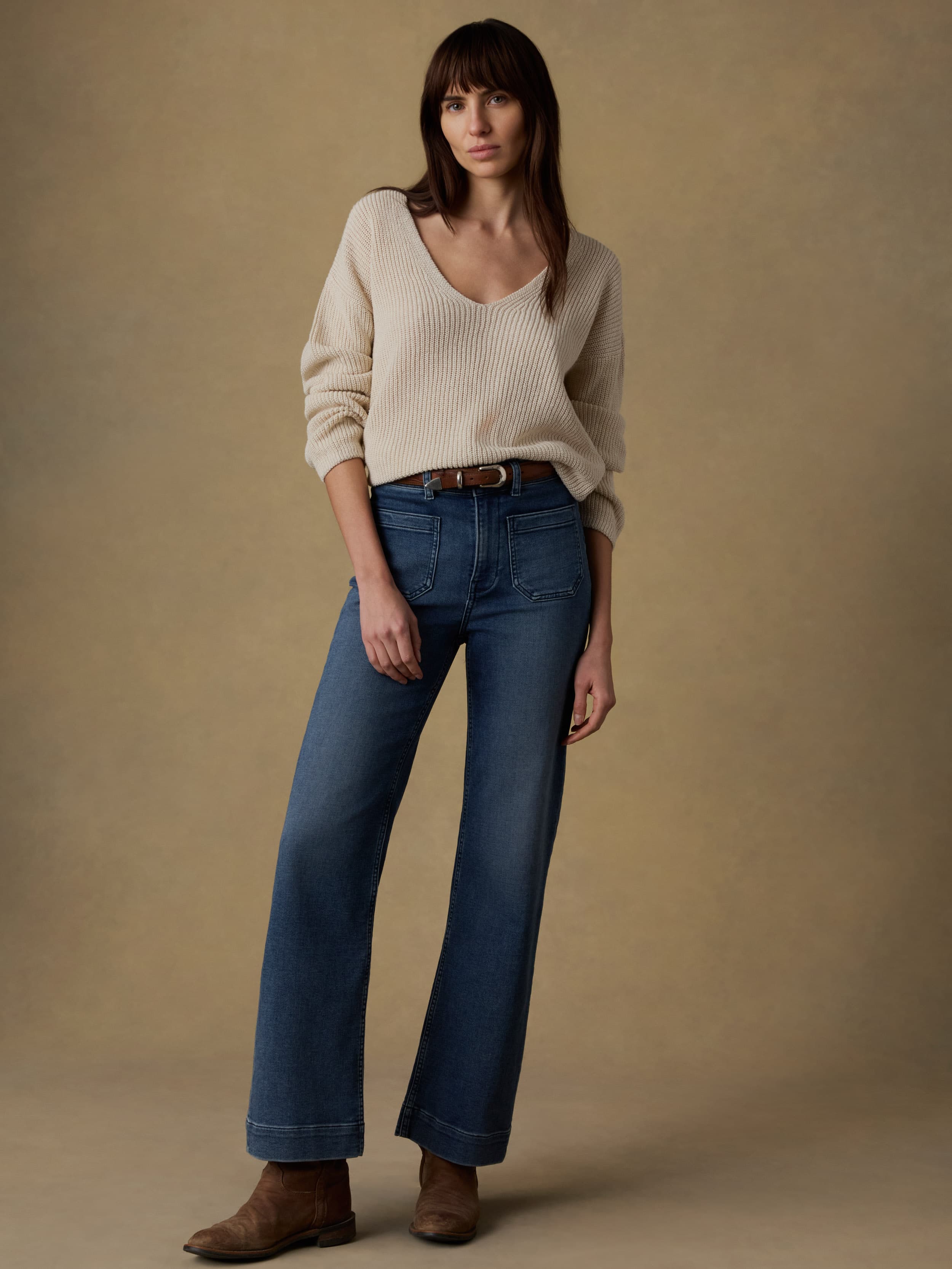 Miramar Linen Deep V Sweater - Summer Sand | Faherty Brand
