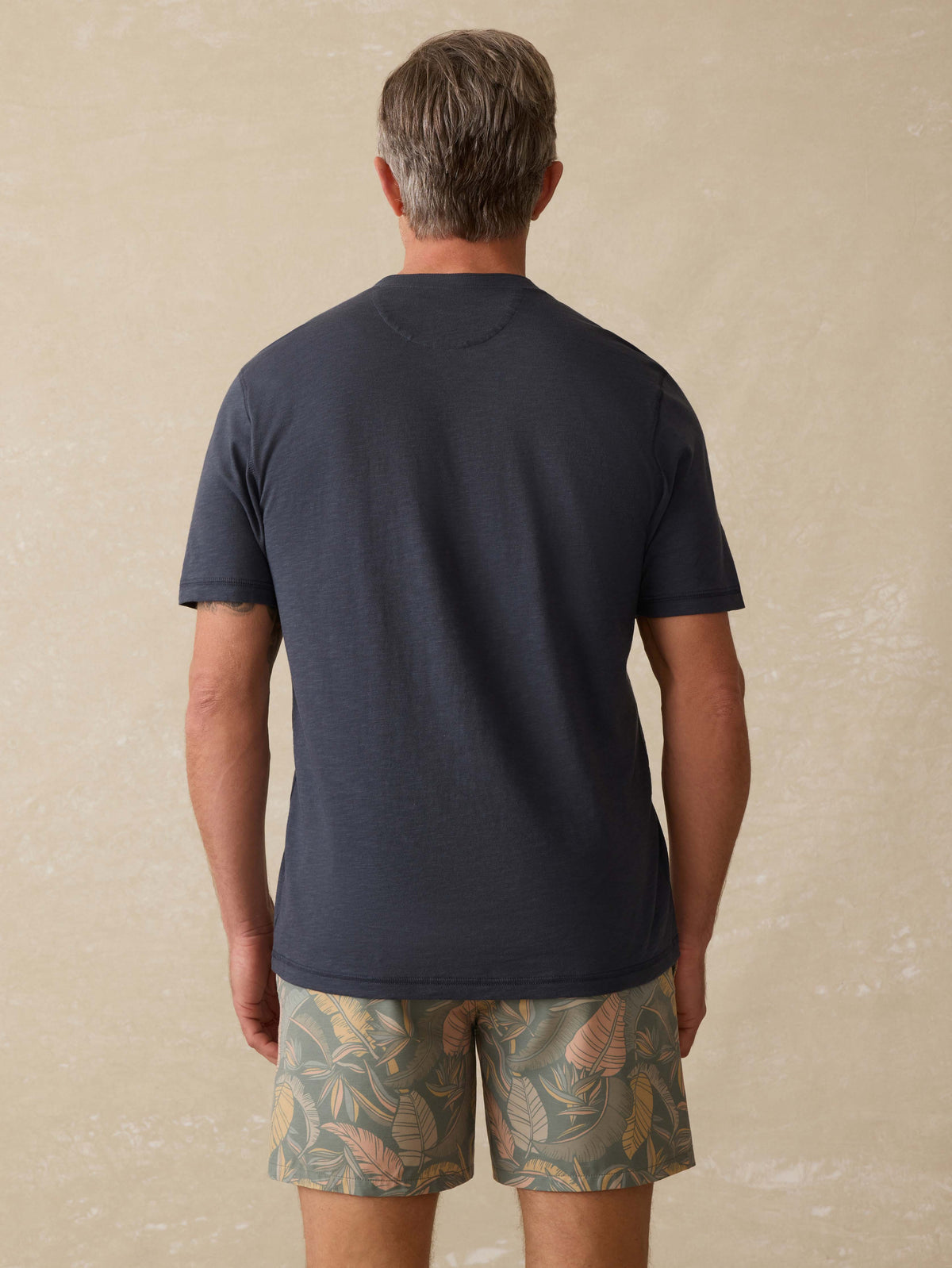  | Short-Sleeve Sunwashed Henley - Dune Navy | Faherty Brand, image 4 of 5