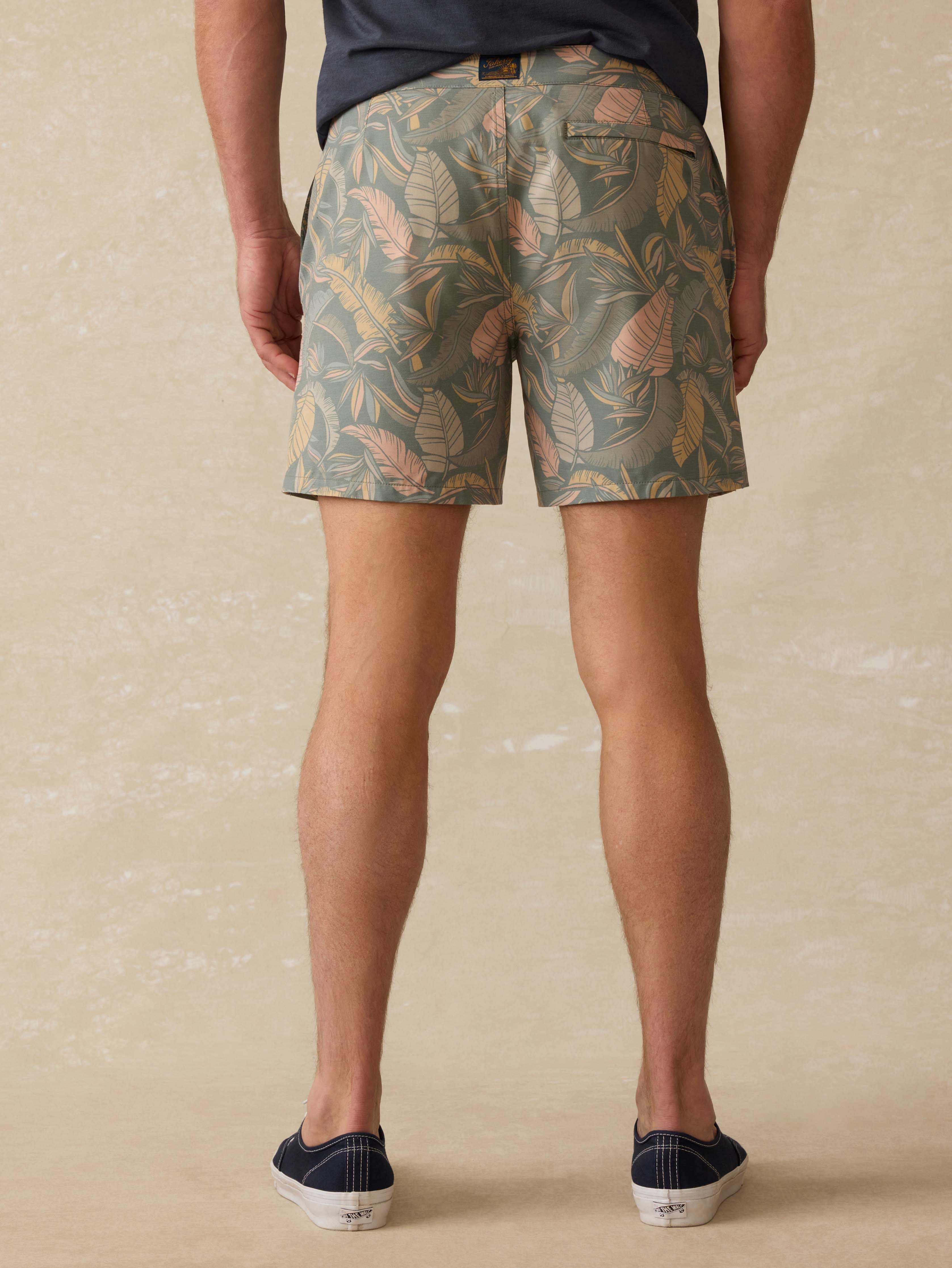 Biarritz Boardshort - Valley Sunwashed Leaves | Faherty Brand