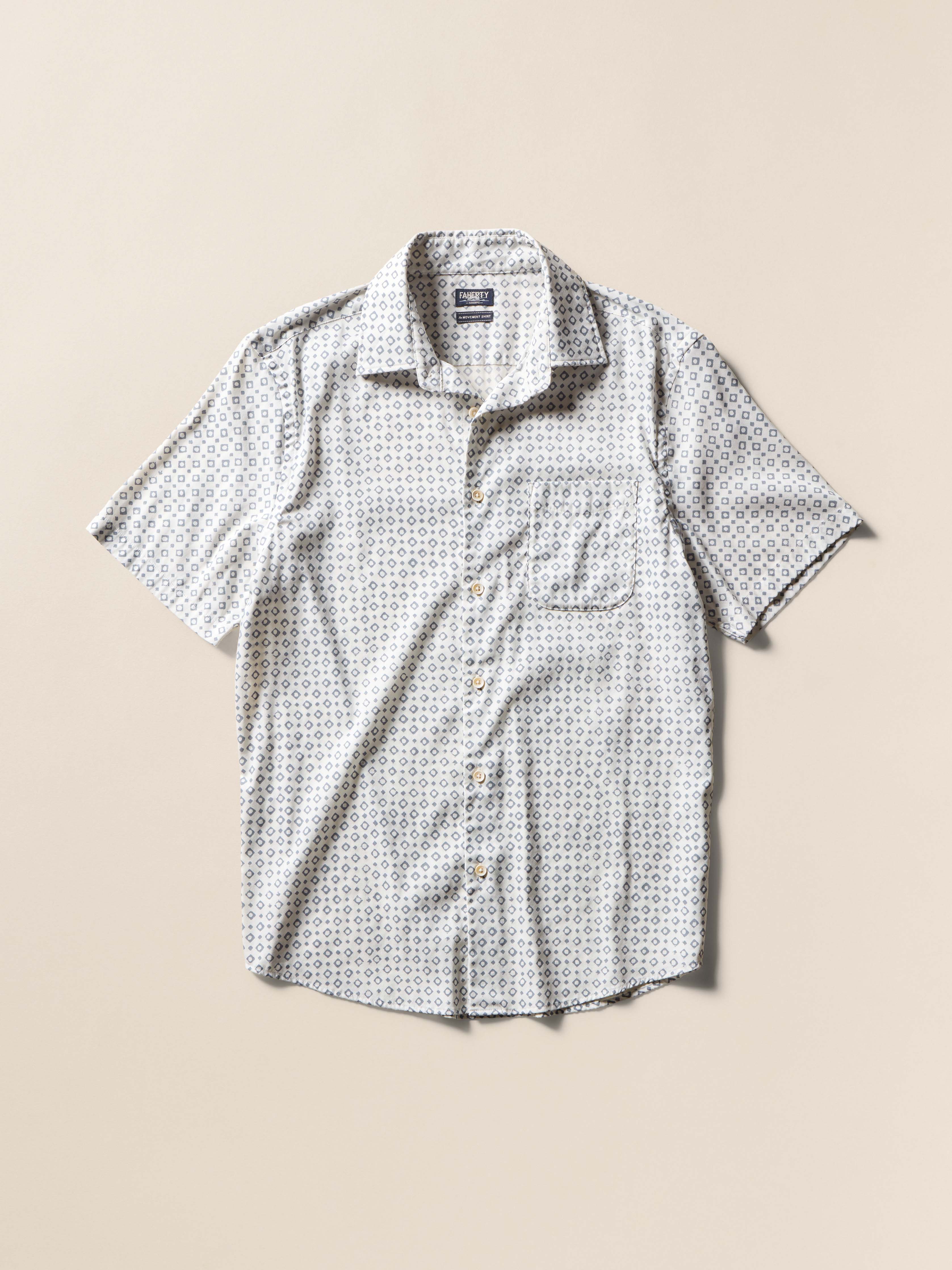 Short-Sleeve Movement™ Monterey Shirt - Stony Beach Diamond | Faherty Brand
