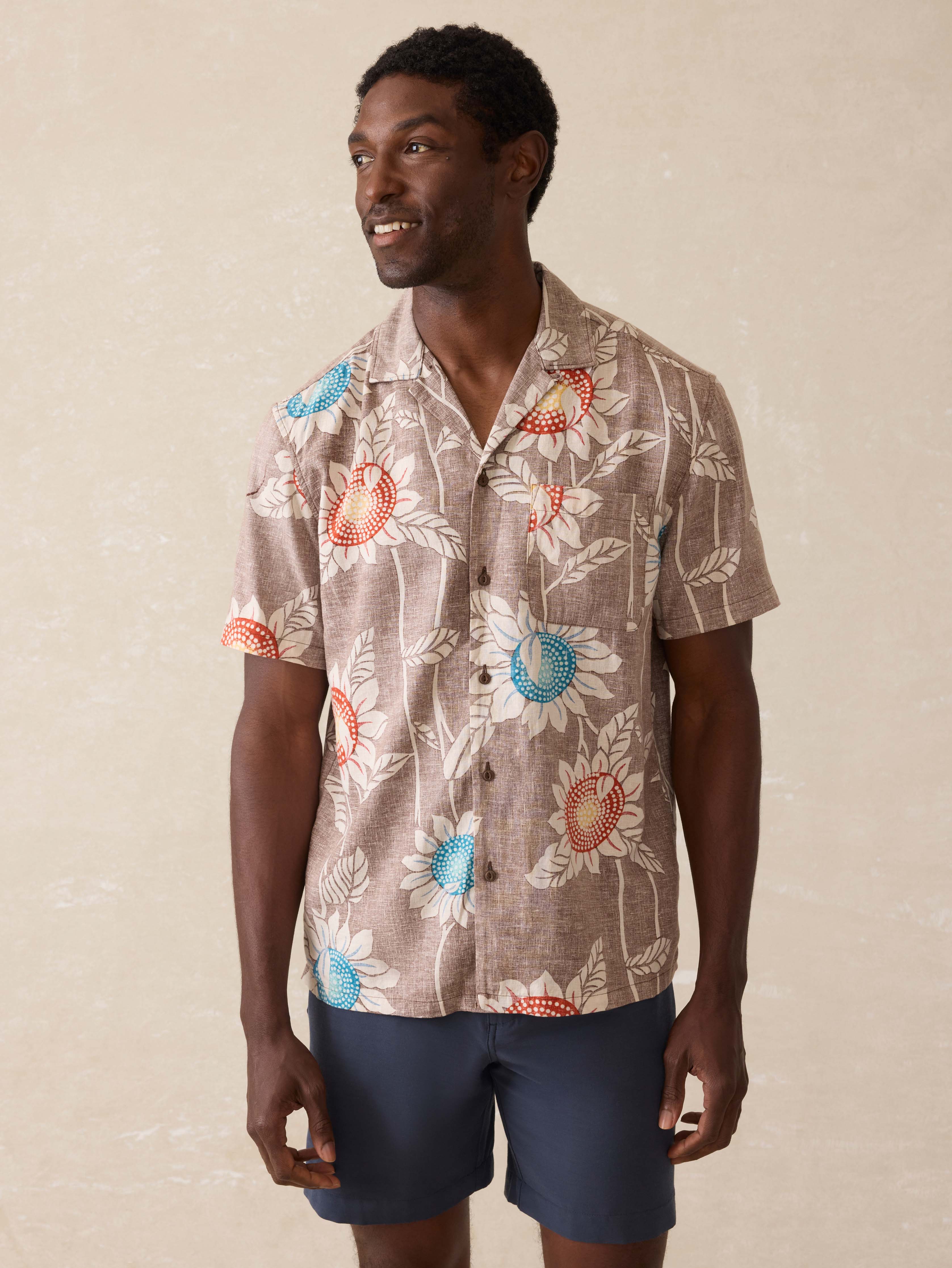 Short-Sleeve Breeze Camp Shirt - Sunseeker Blossom | Faherty Brand