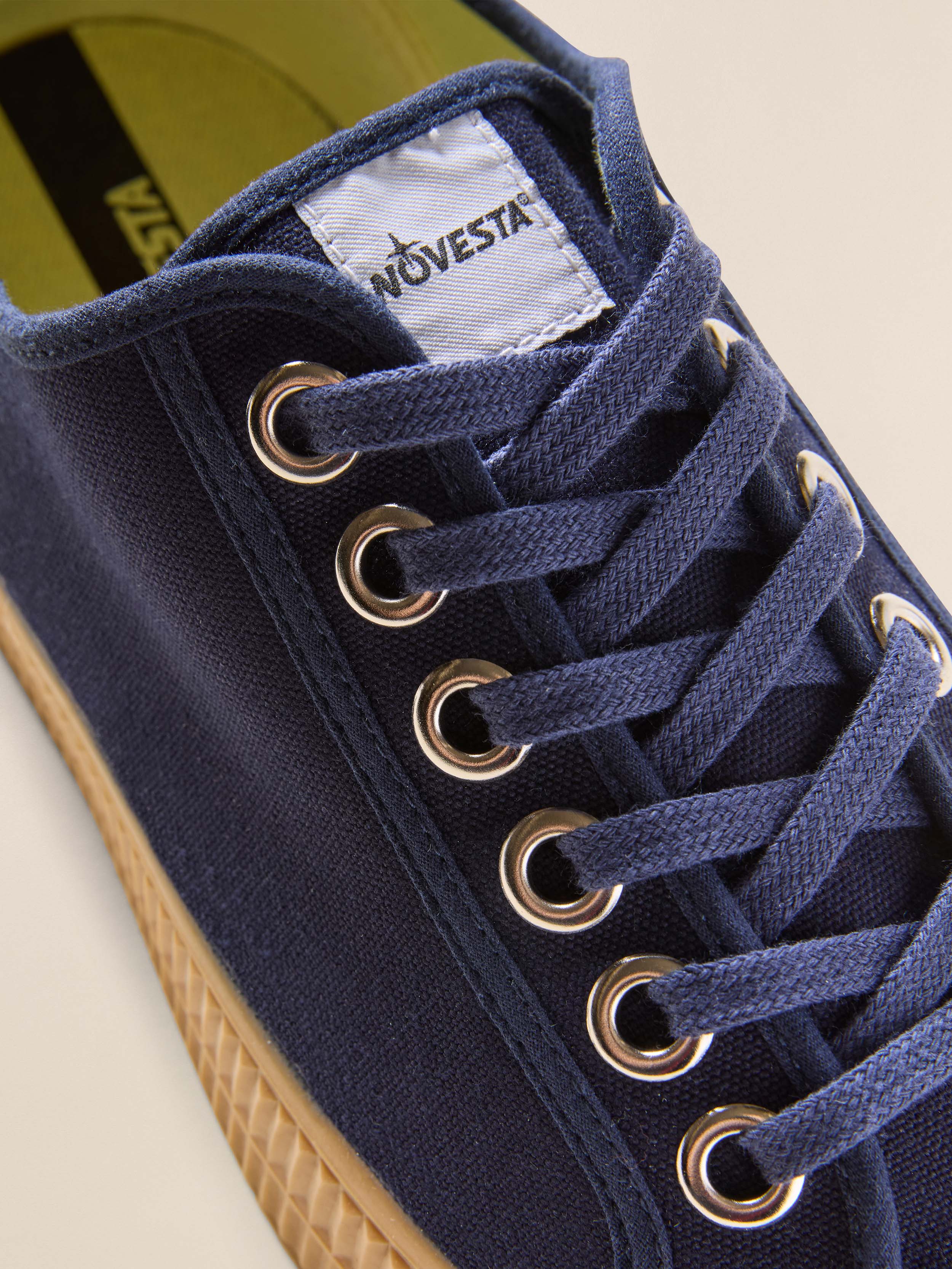 Novesta Star Master - 27 Navy 003 Transparent | Faherty Brand