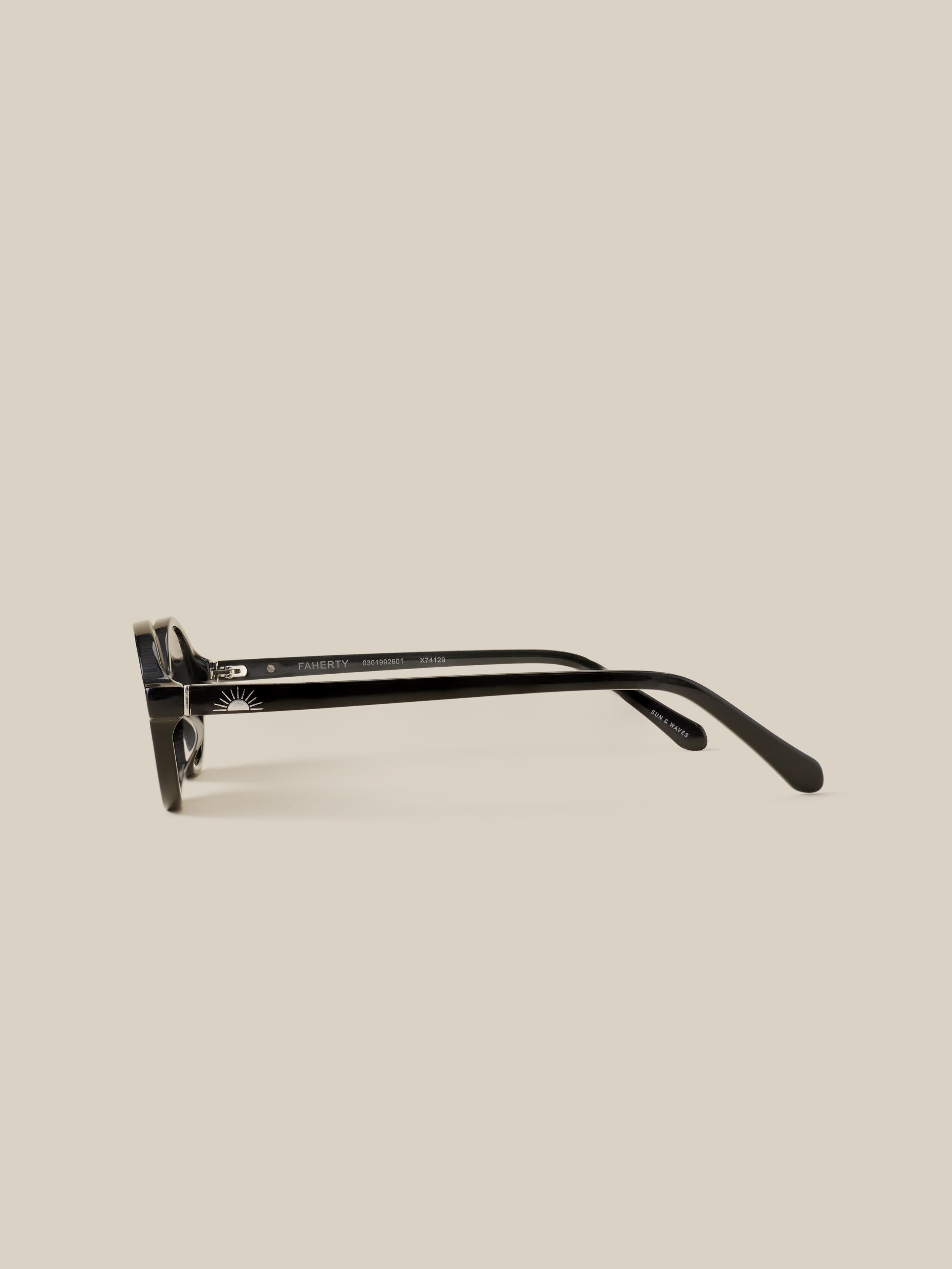 Stella Sunglasses - Black | Faherty Brand
