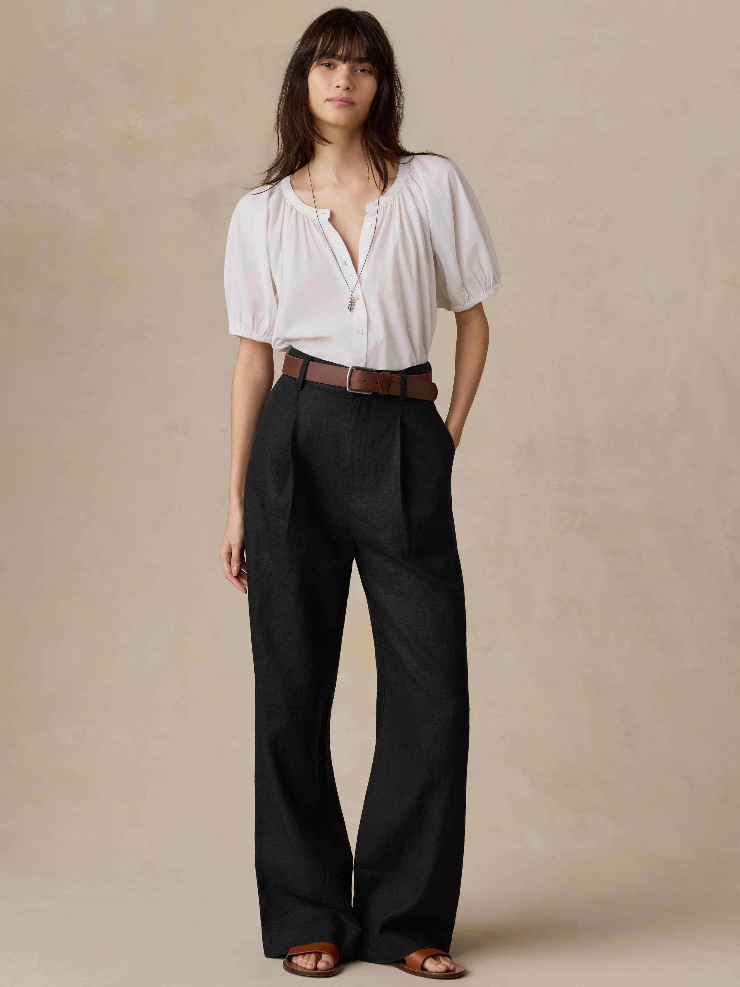 Sun Strider Pleated Pant - Black | Faherty Brand