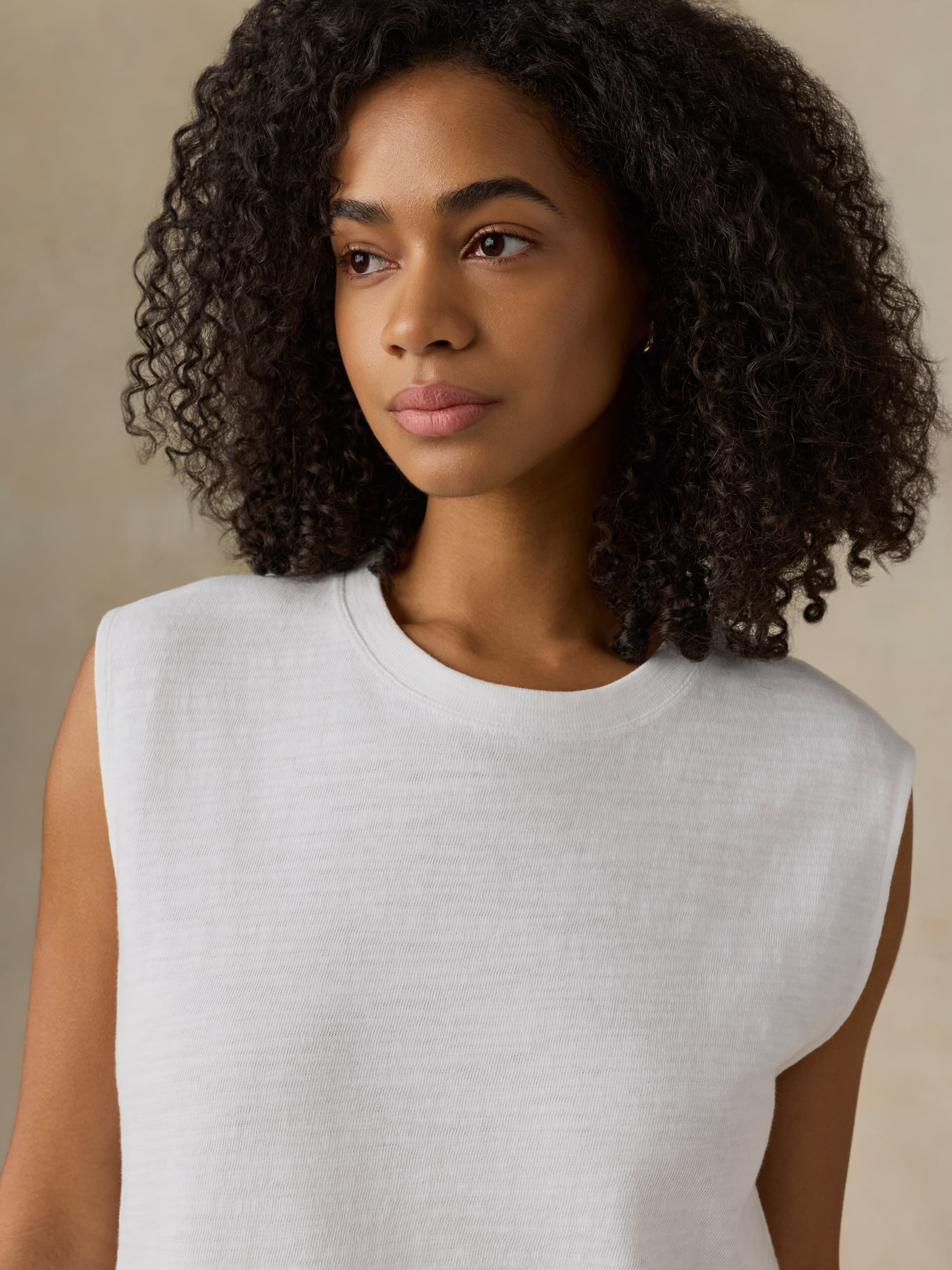 Sunwashed Slub Muscle Tank - White | Faherty Brand