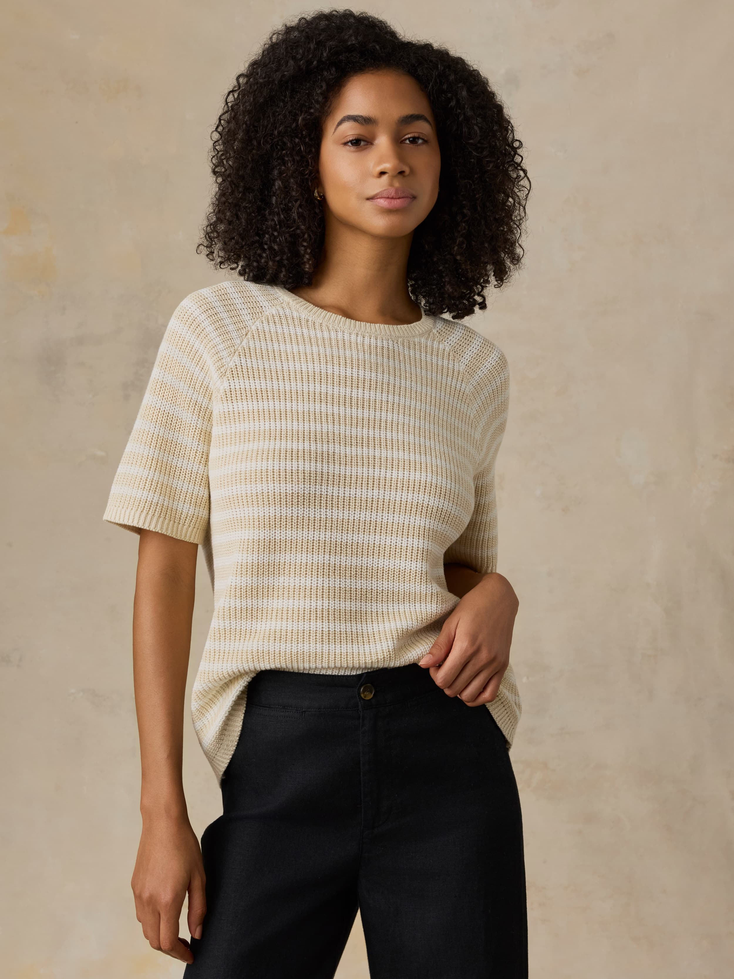 Miramar Linen Tee - Sand Lines | Faherty Brand