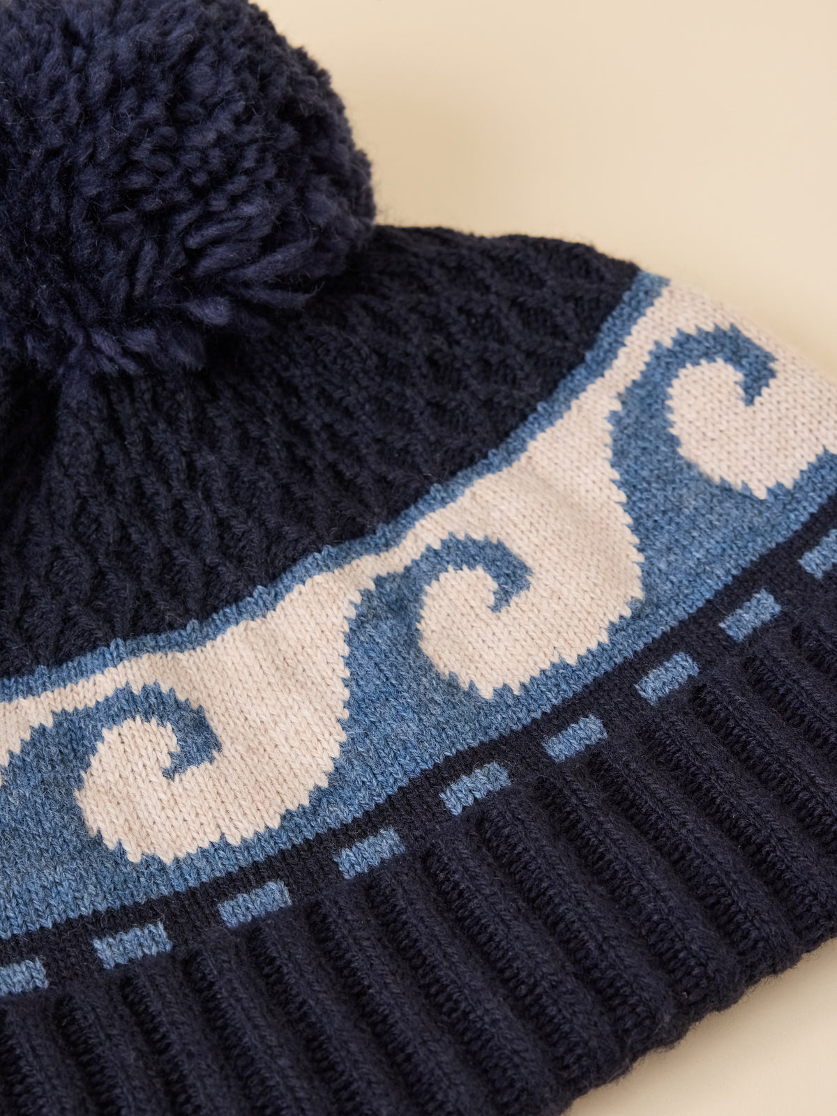 Wave Swell Beanie - Navy Multi, image 2 of 3